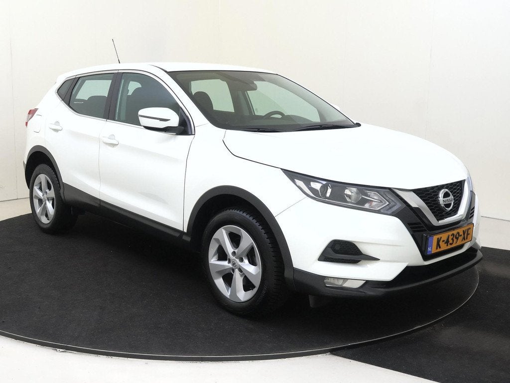 Nissan Qashqai 1.3 DIG-T Acces Edition 140PK | Navigatie via, Auto's, Nissan, Voorwielaandrijving, Gebruikt, 4 cilinders, Wit