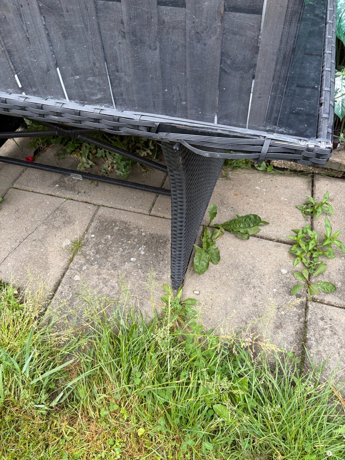 Zwarte tuintafel met glazen blad, Ophalen, Gebruikt, Rechthoekig, Wicker
