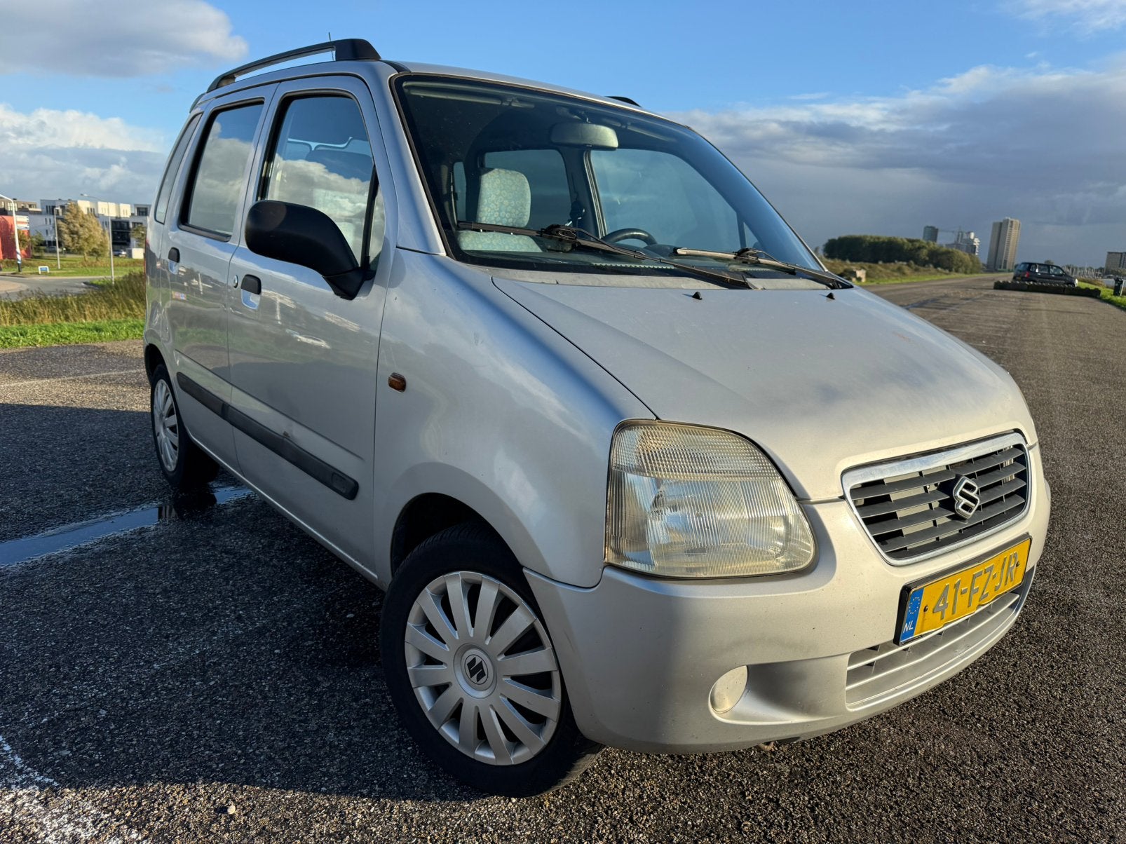 Suzuki Wagon R 1.3 AUTOMAAT/LAGE KMSTAND/NAP, Stof, 4 cilinders, 4 stoelen, Origineel Nederlands