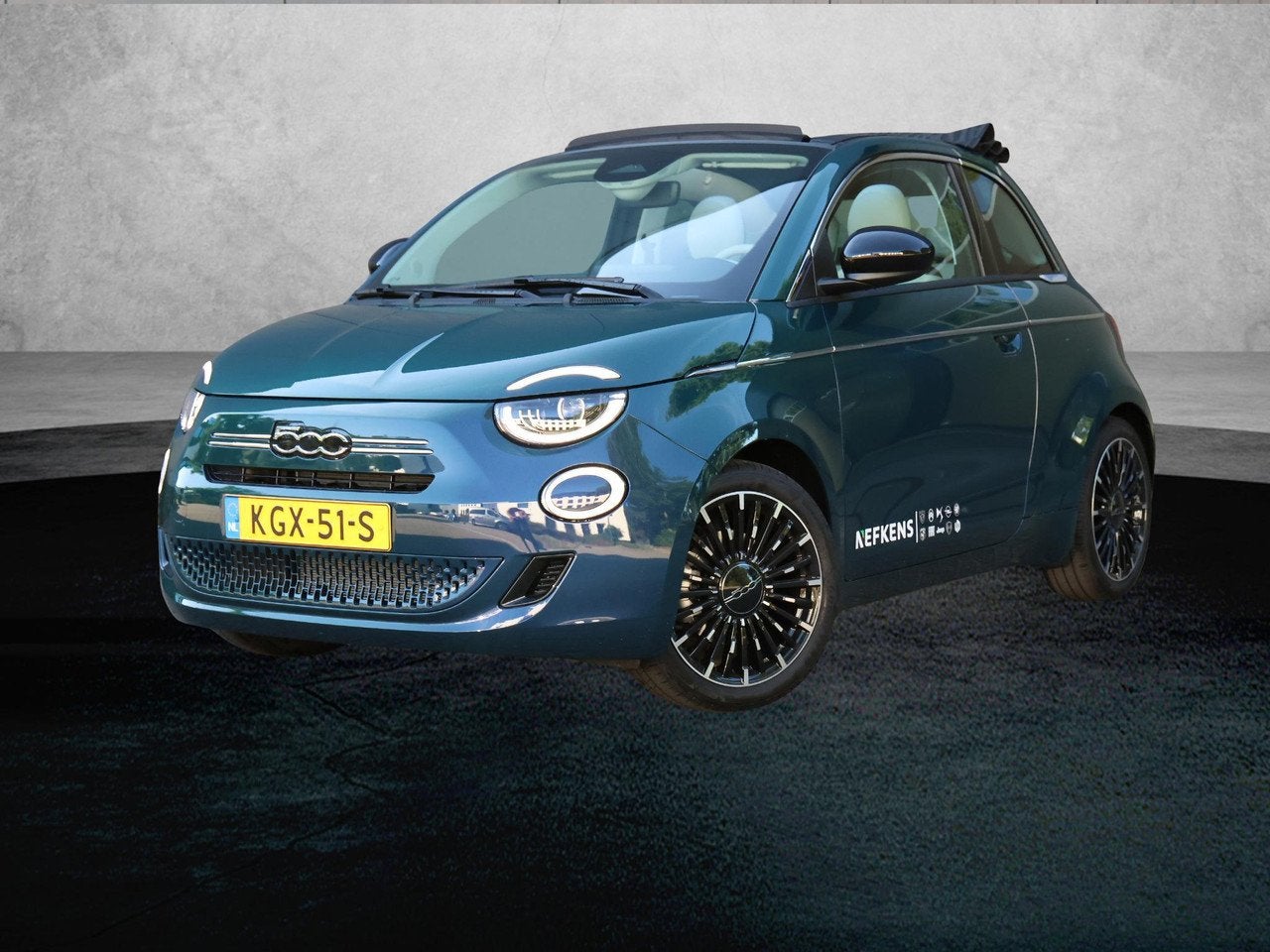 Fiat 500C 1.0 Hybrid La Prima Cabrio | Navigatie | Achteruit, Auto's, 65 pk, Gebruikt, 4 stoelen, Bedrijf