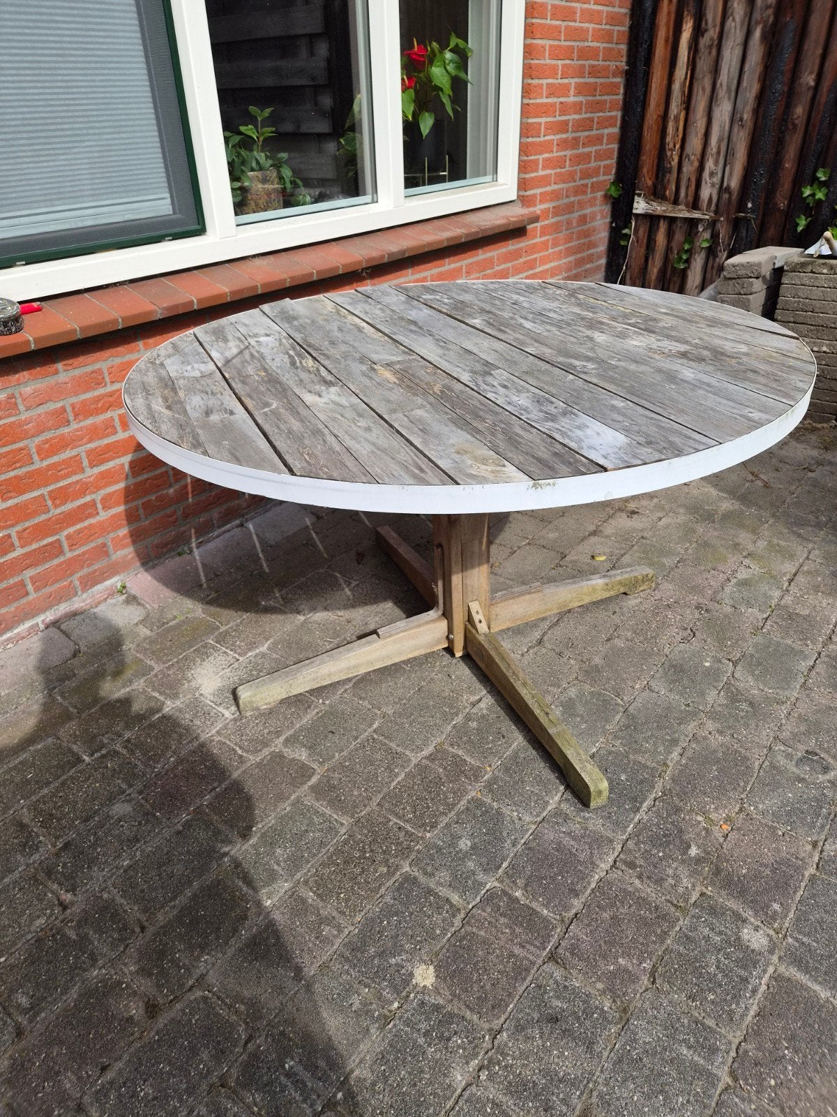 Ronde tuintafel 130cm diameter, Tuin en Terras, Tuintafels, Ophalen, Gebruikt, Rond, Hout