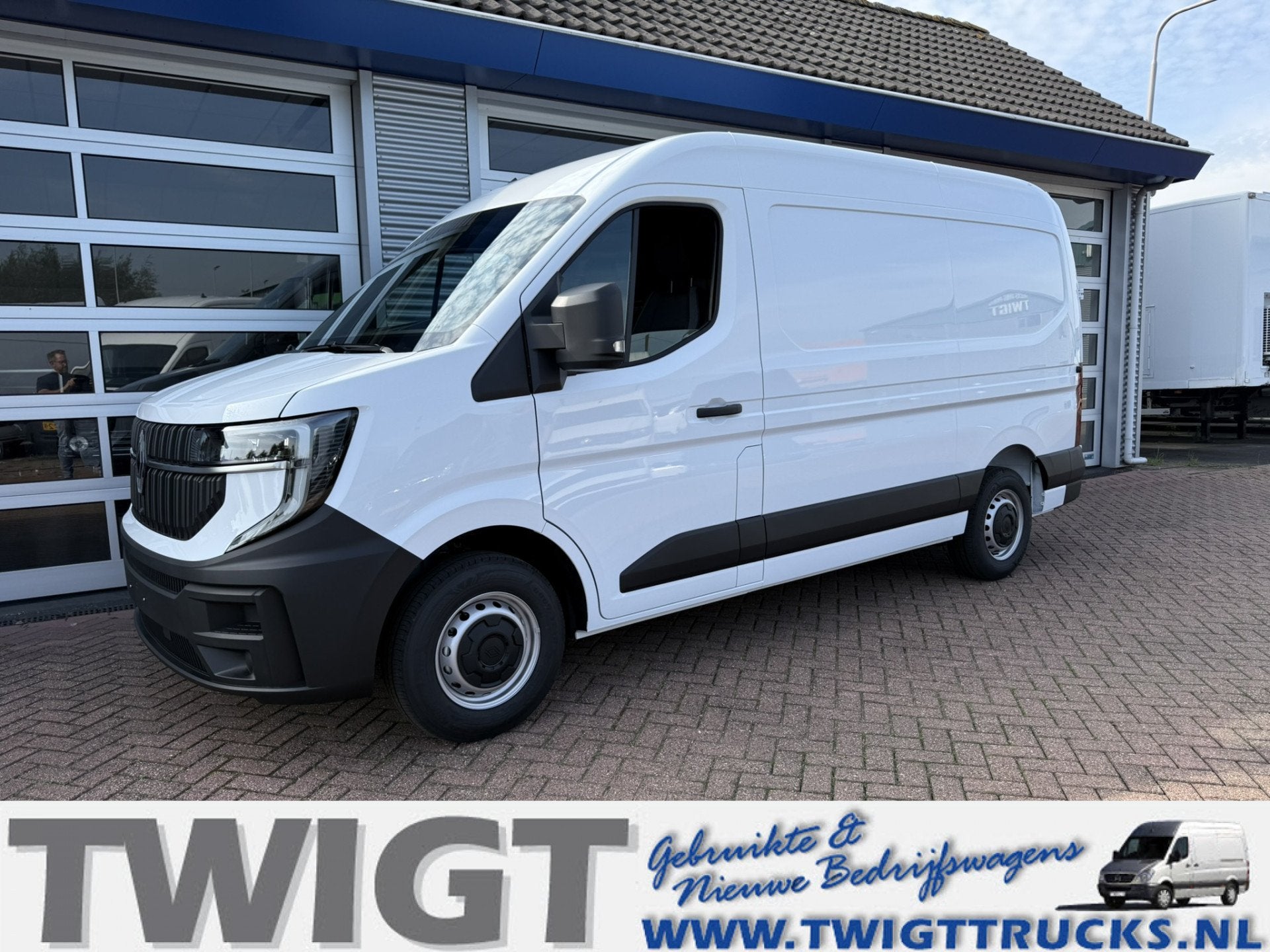 Renault Master E-Tech T35 L2H2 Advance long range 87 kWh, 2378 kg, Stof, Gebruikt, Renault