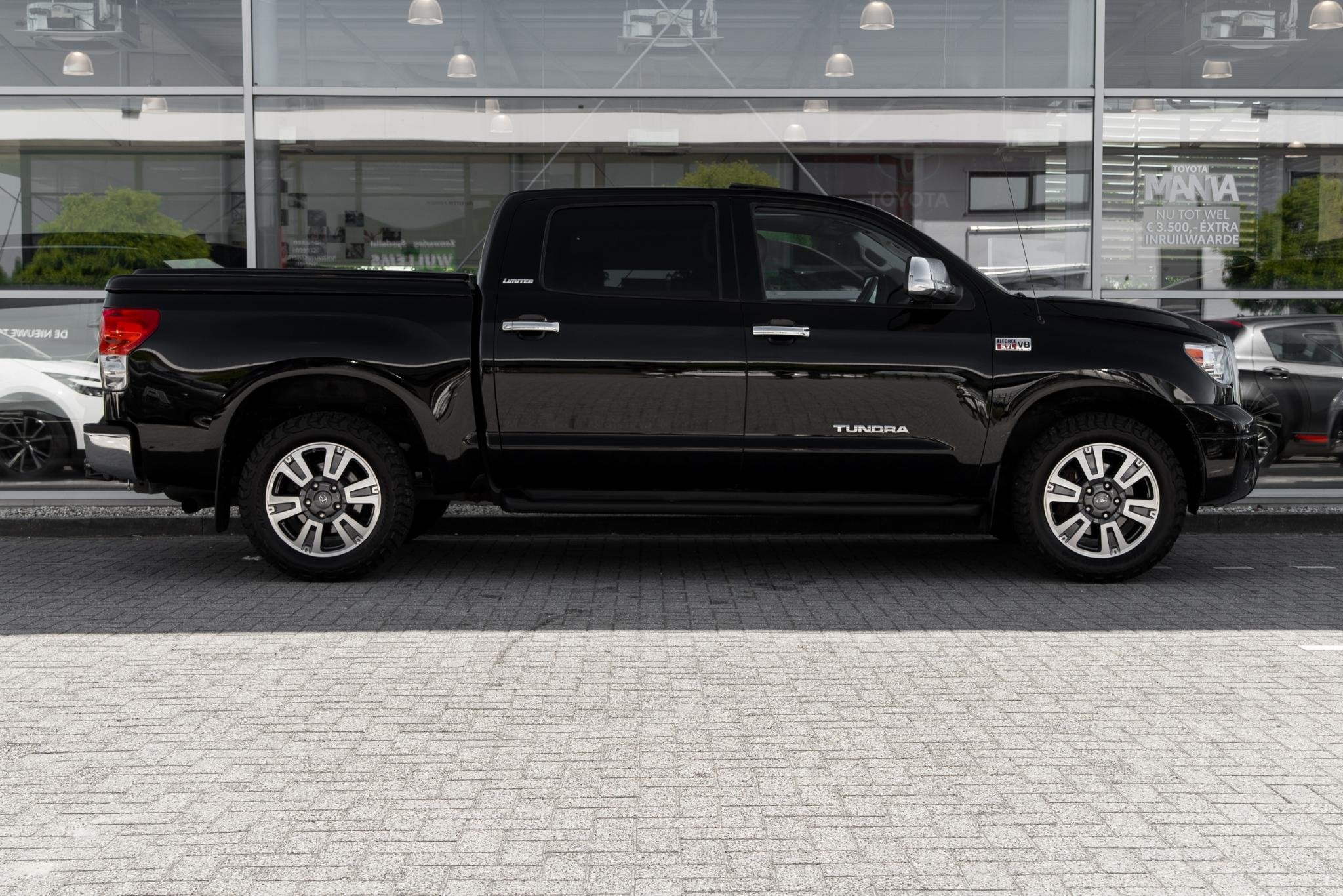 Toyota Tundra 5.7 V8 Double Cab UNIEK | ZEER MOOI, Auto's, Automaat, Euro 5, Stof, Gebruikt
