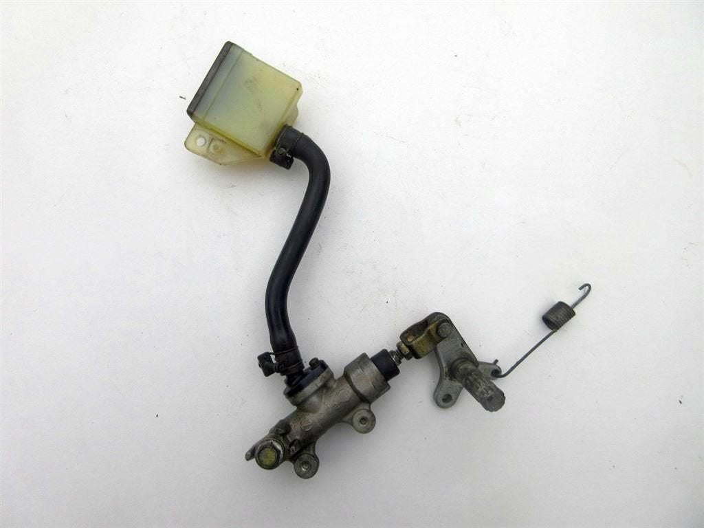 Suzuki GSX600F rempomp achter GSX 600 F remcilinder rem pomp, Ophalen of Verzenden, Gebruikt