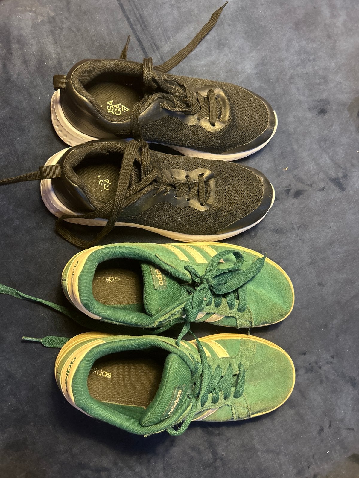 Adidas sneakers en zwarte sportschoenen - Maat 38, Ophalen of Verzenden, Gedragen, Groen, Sneakers of Gympen