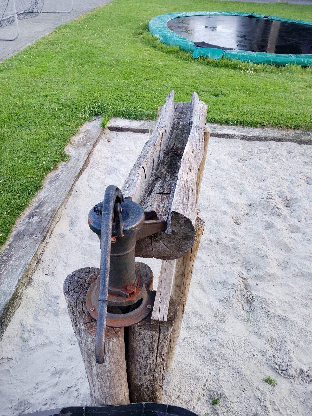 Antieke handwaterpomp - Decoratief en functioneel, Tuin en Terras, Ophalen, Gebruikt, Handmatig, Bronpomp