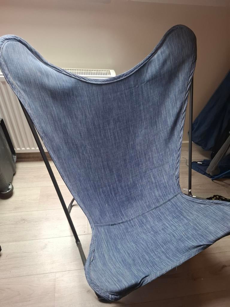 Vlinderstoel blauw - Comfortabele en stijlvolle stoel, Huis en Inrichting, Stoelen, Gebruikt, Eén, Metaal, Stof, Blauw, Ophalen