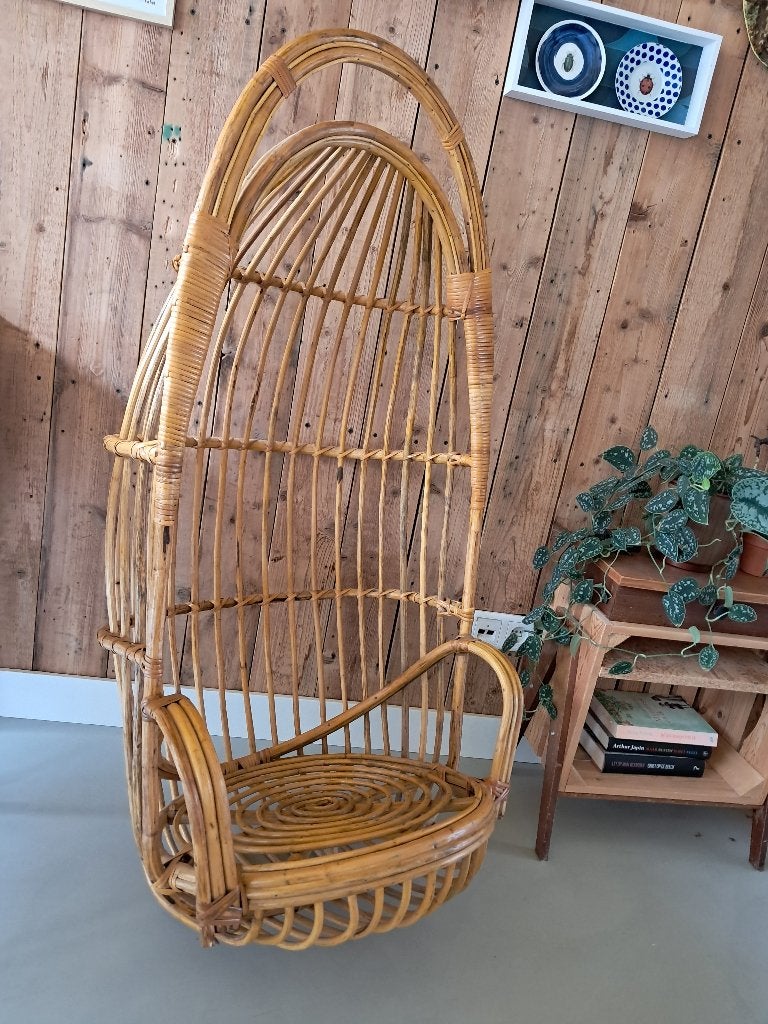 Retro Hangstoel rotan, Huis en Inrichting, Stoelen, Ophalen, Gebruikt, Bruin, Riet of Rotan