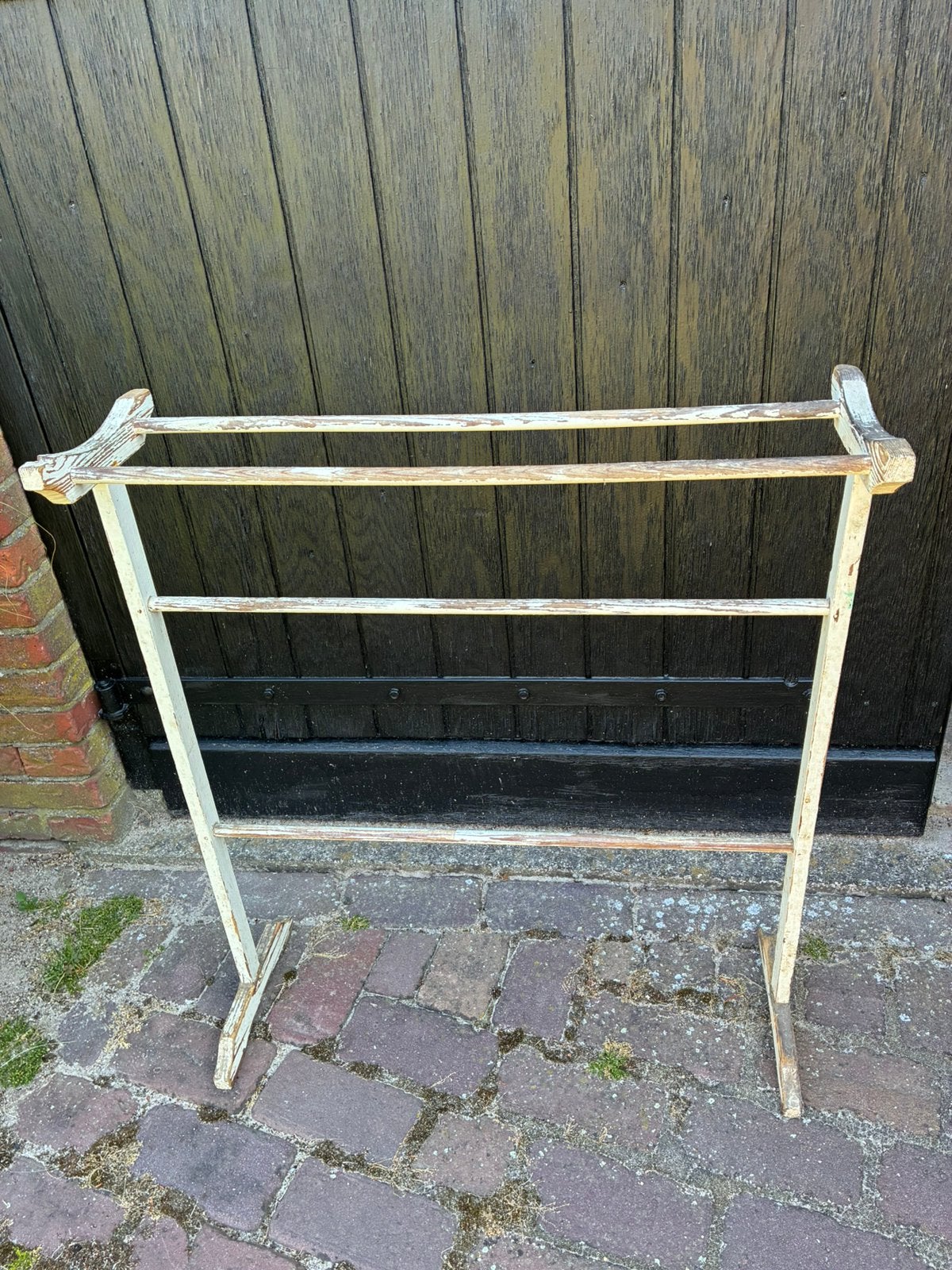 Brocant houten handdoekenrek, Ophalen