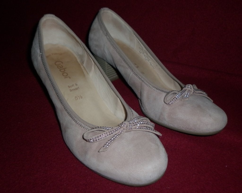 pumps maat:  38,5 merk : Gabor, Kleding | Dames, Schoenen, Zo goed als nieuw, Pumps, Overige kleuren, Ophalen of Verzenden
