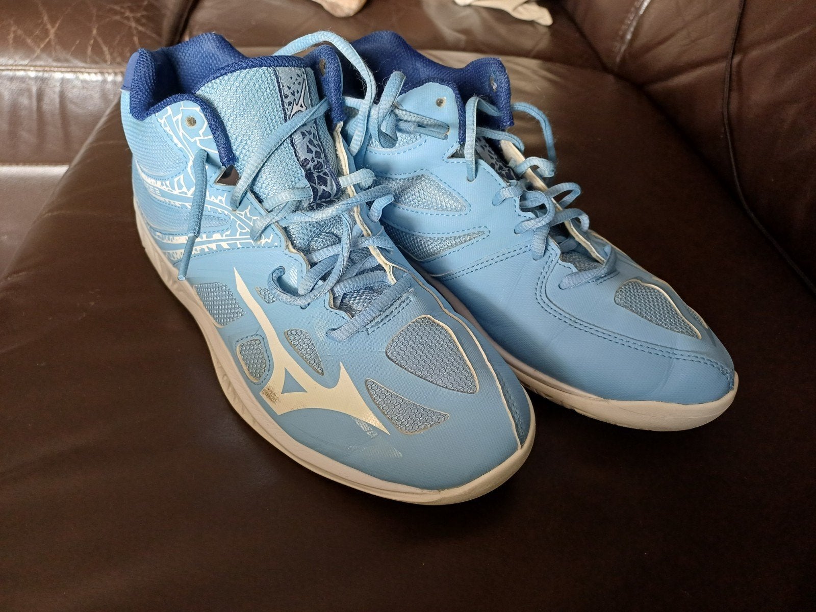 mizuno  zaalschoenen maat 40, Sport en Fitness, Korfbal, Ophalen of Verzenden, Zo goed als nieuw, Schoenen