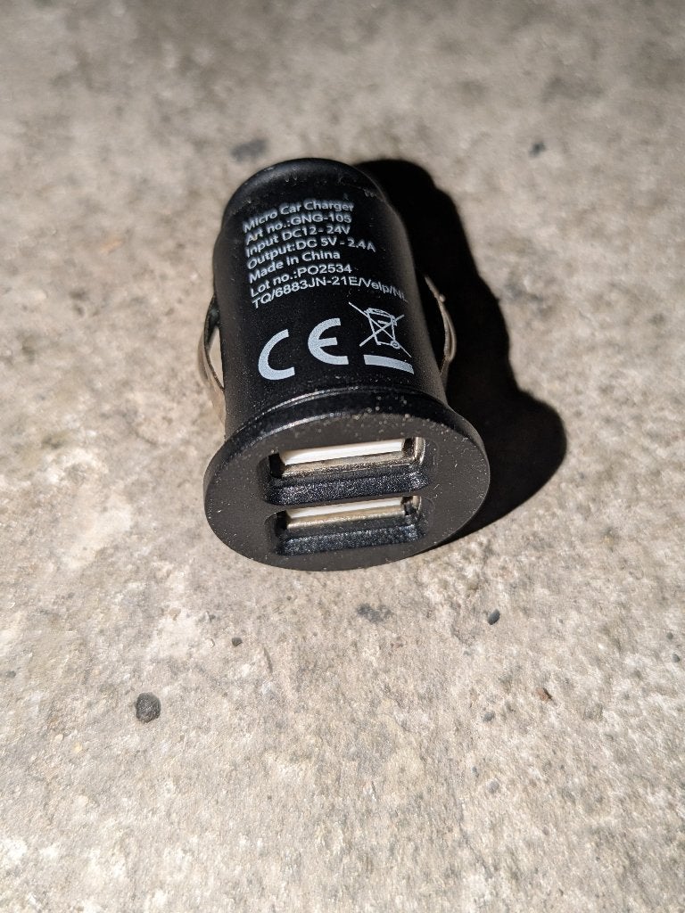 12V autolader, Ophalen, Gebruikt