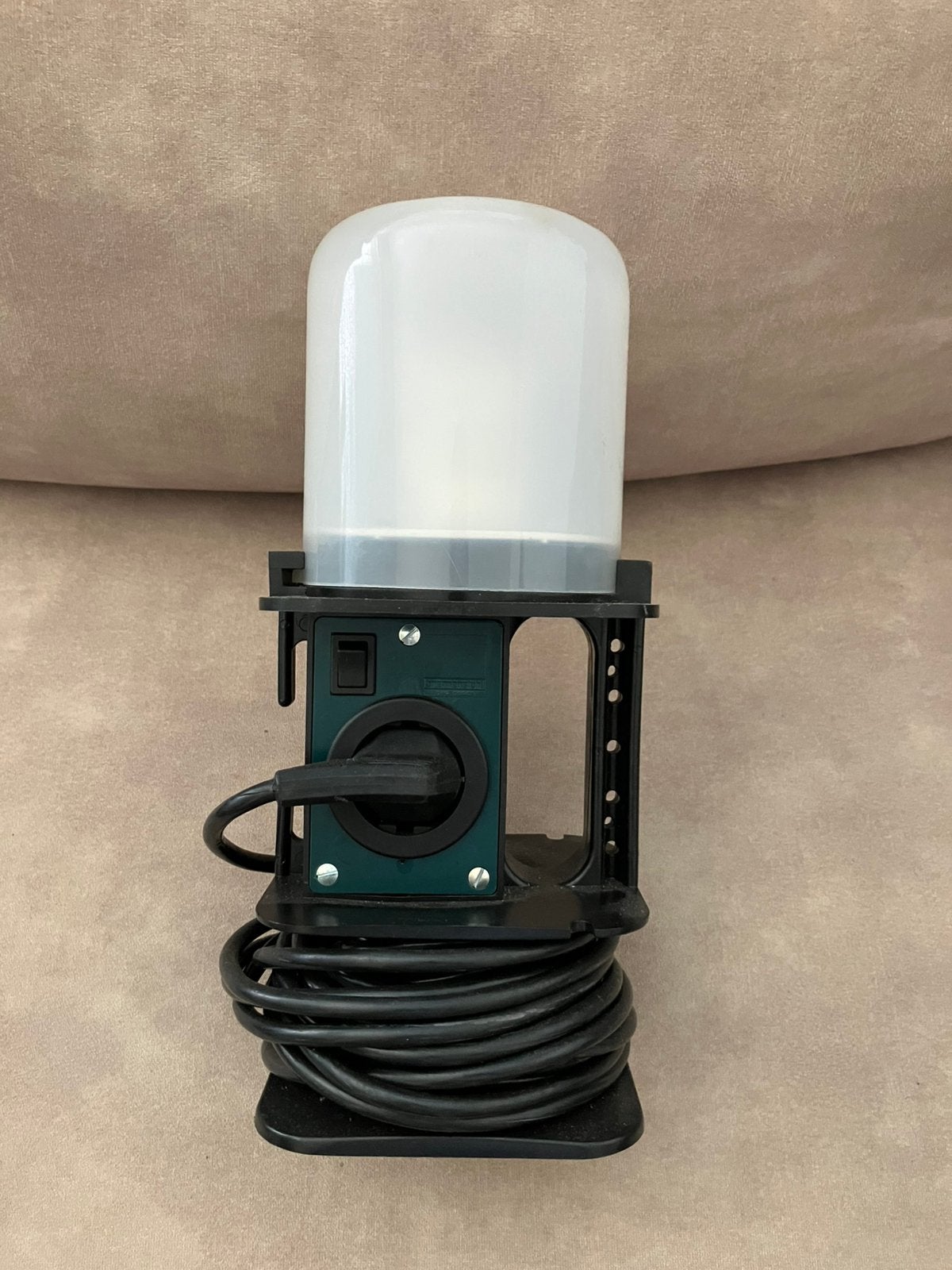 Campinglamp looplamp werklamp, Caravans en Kamperen, Ophalen, Zo goed als nieuw