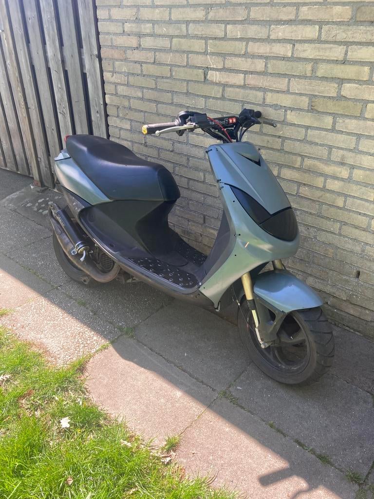 Peugeot vivacity 70cc, Ophalen of Verzenden, Zo goed als nieuw, Tweetakt, Vivacity