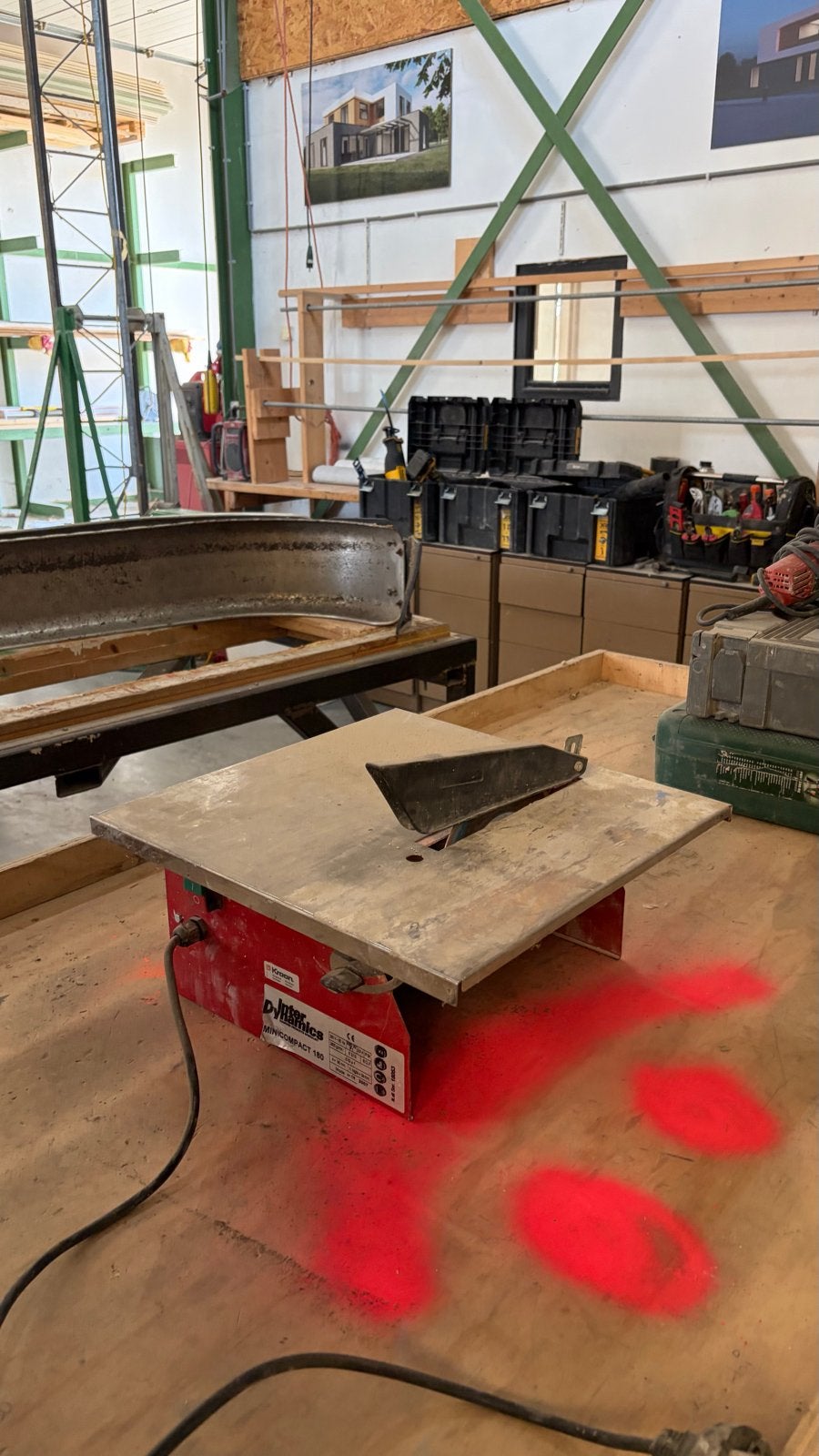 Inter Dynamics MINICOMPACT 180 Tegelsnijmachine, Minder dan 30 mm, Gebruikt, Overige typen, Ophalen of Verzenden