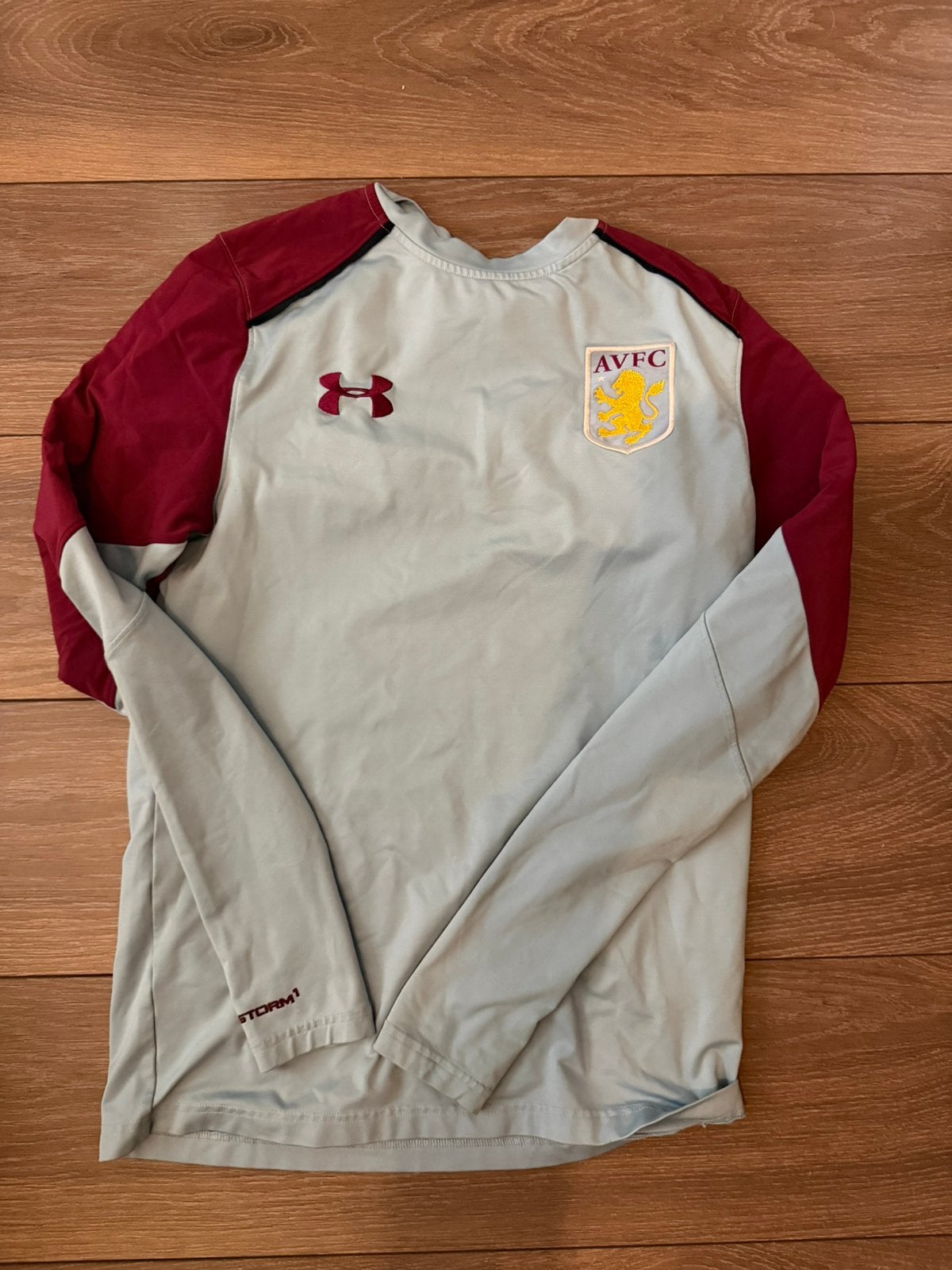 Aston villa trainingsvest, Ophalen of Verzenden, Zo goed als nieuw, Shirt
