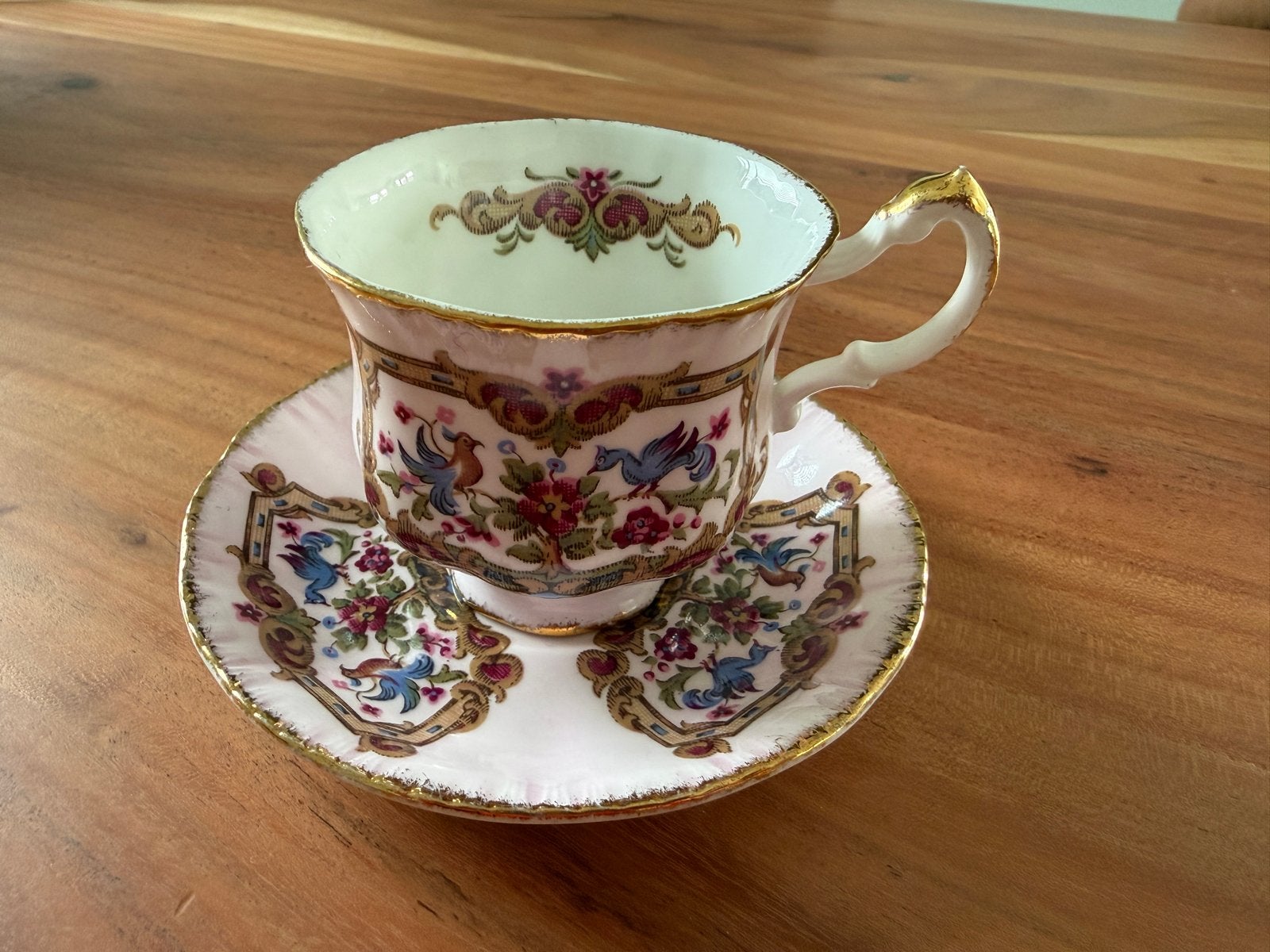 Paragon Fine Bone China Antique Series Sheraton, Ophalen of Verzenden