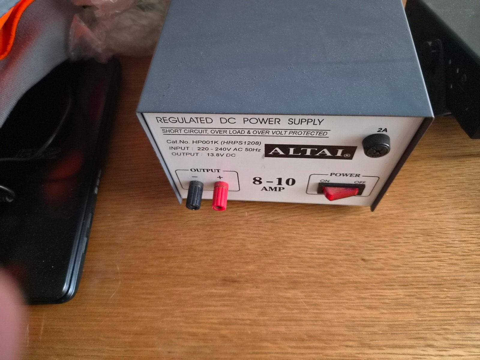 Altai Gereguleerde DC Voeding 8-10A, 13.8V DC, Ophalen of Verzenden, Gebruikt