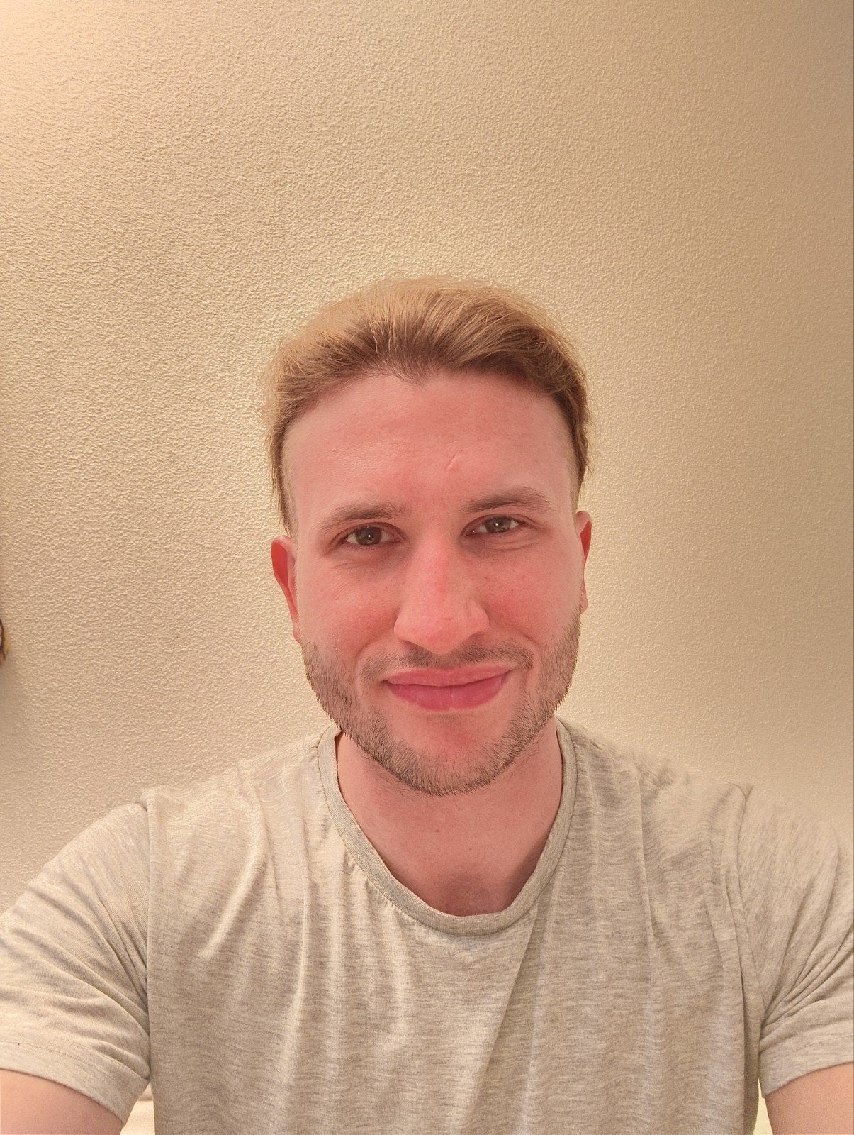 Personal trainer, playmate, aangenaam gezelschap.