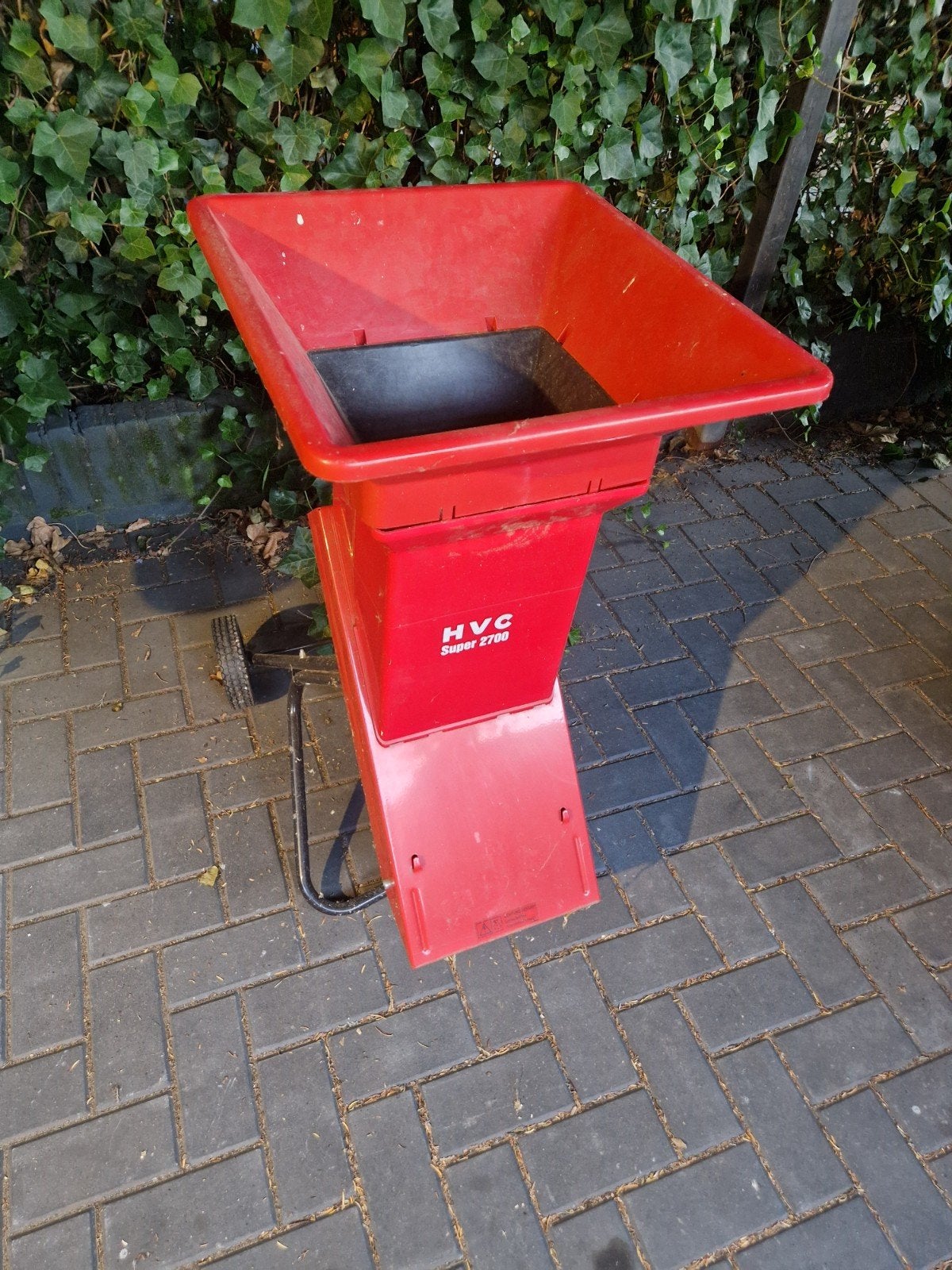 Te huur: 2700W Messenhakselaar, Ophalen, Gebruikt, Elektrisch, HVC