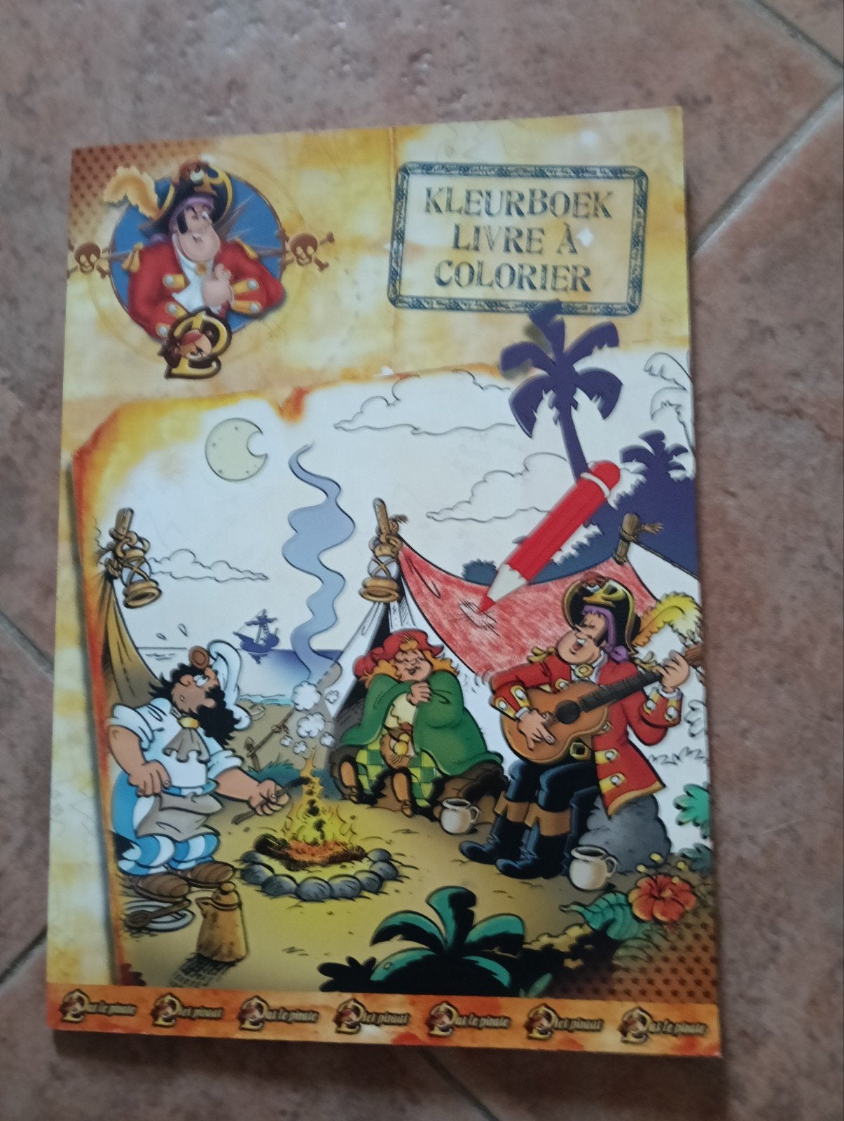 Gert Verhulst - Piet Piraat kleurboek, Boeken, Ophalen of Verzenden, Zo goed als nieuw, Gert Verhulst; Hans Bourlon
