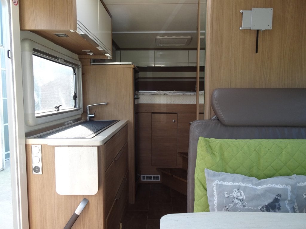 Comfortabele Bürstner Viseo I670G, Ringverwarming, Fiat, Koelkast, 6 tot 7 meter