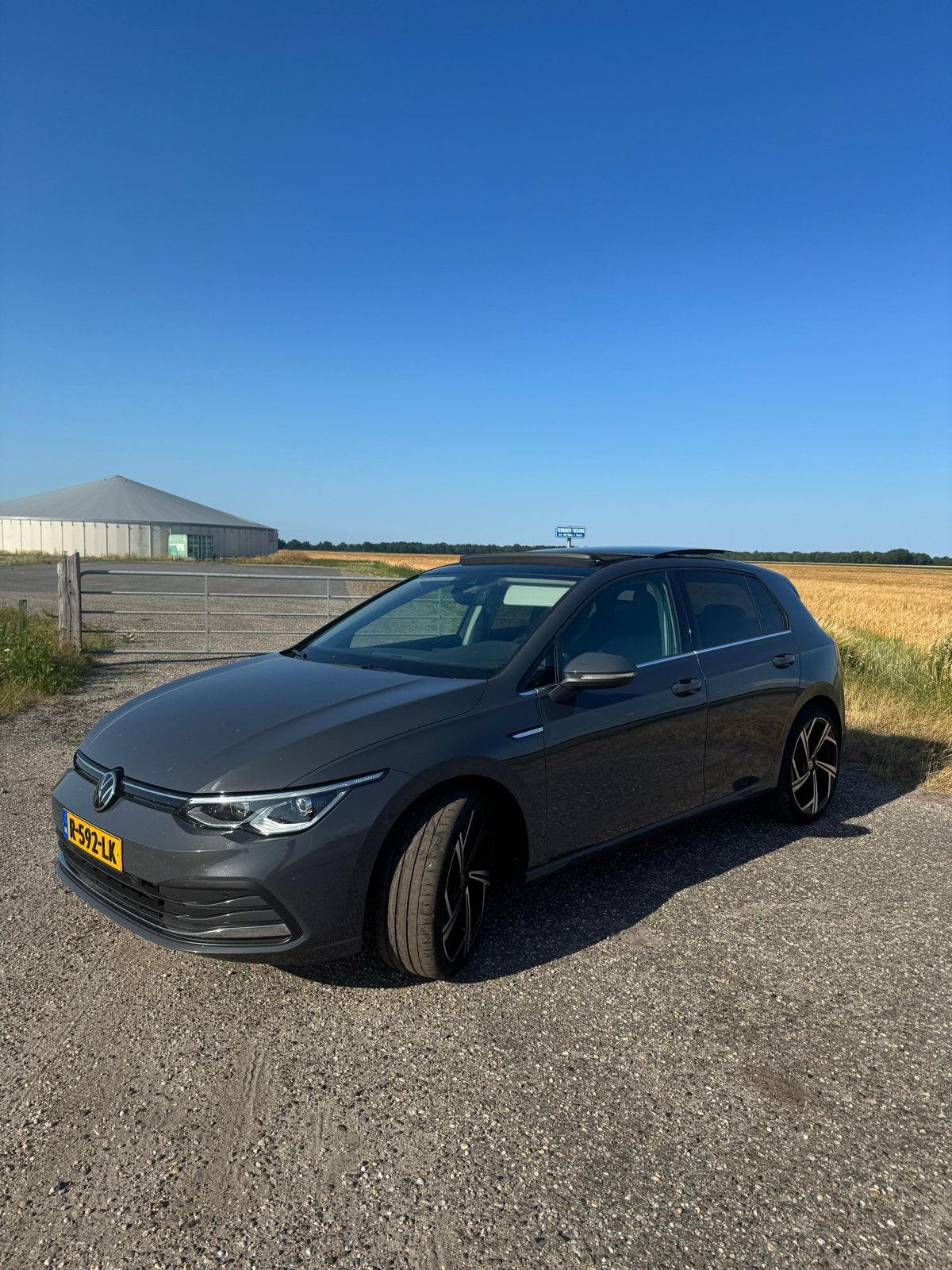 Volkswagen Golf 1.5 TSI Style 150pk 2020 Grijs, Auto's, Voorwielaandrijving, 1498 cc, 4 cilinders, 57 €/maand