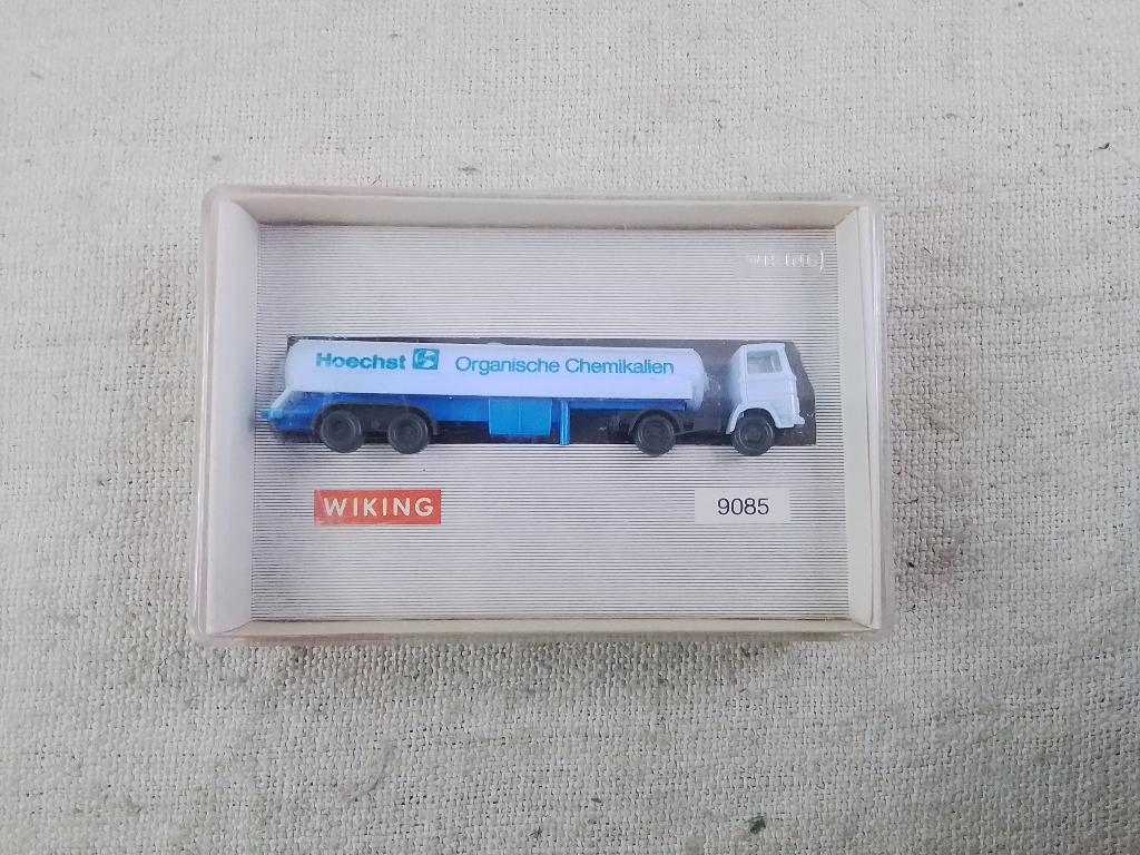 Wiking Spur N Hoechst Tanksattelzug, Art. 9085, Overige merken, Gelijkstroom, Nieuw, Natuur