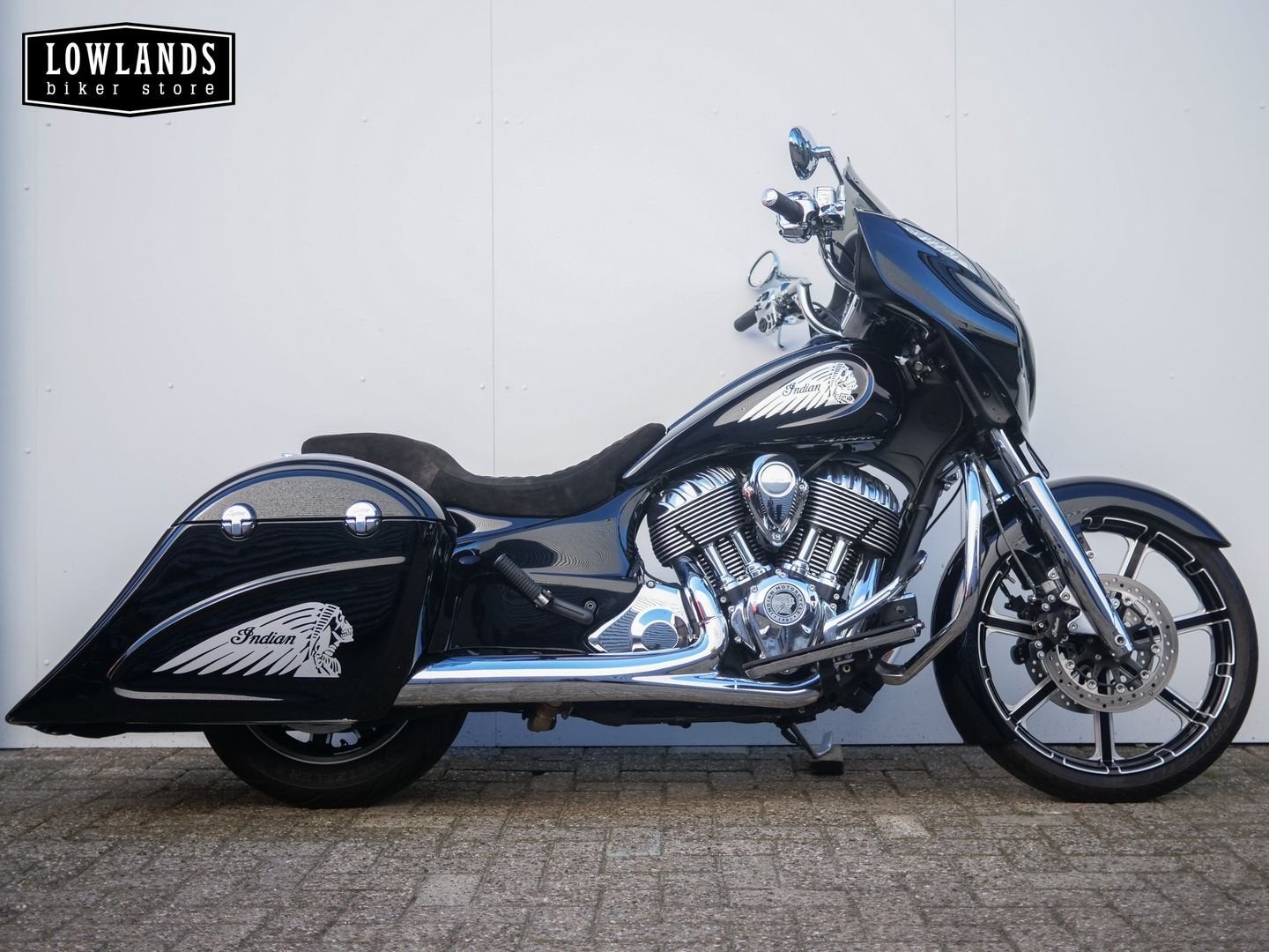 INDIAN MOTORCYCLE CHIEFTAIN BAGGER (bj 2015), 2 cilinders, Onbekend, Meer dan 35 kW, 1811 cc