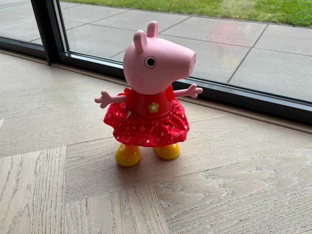 Peppa Pig Peppa's Modderpoelen Feestje - Interactieve Pop, Ophalen of Verzenden, Zo goed als nieuw, Overige typen