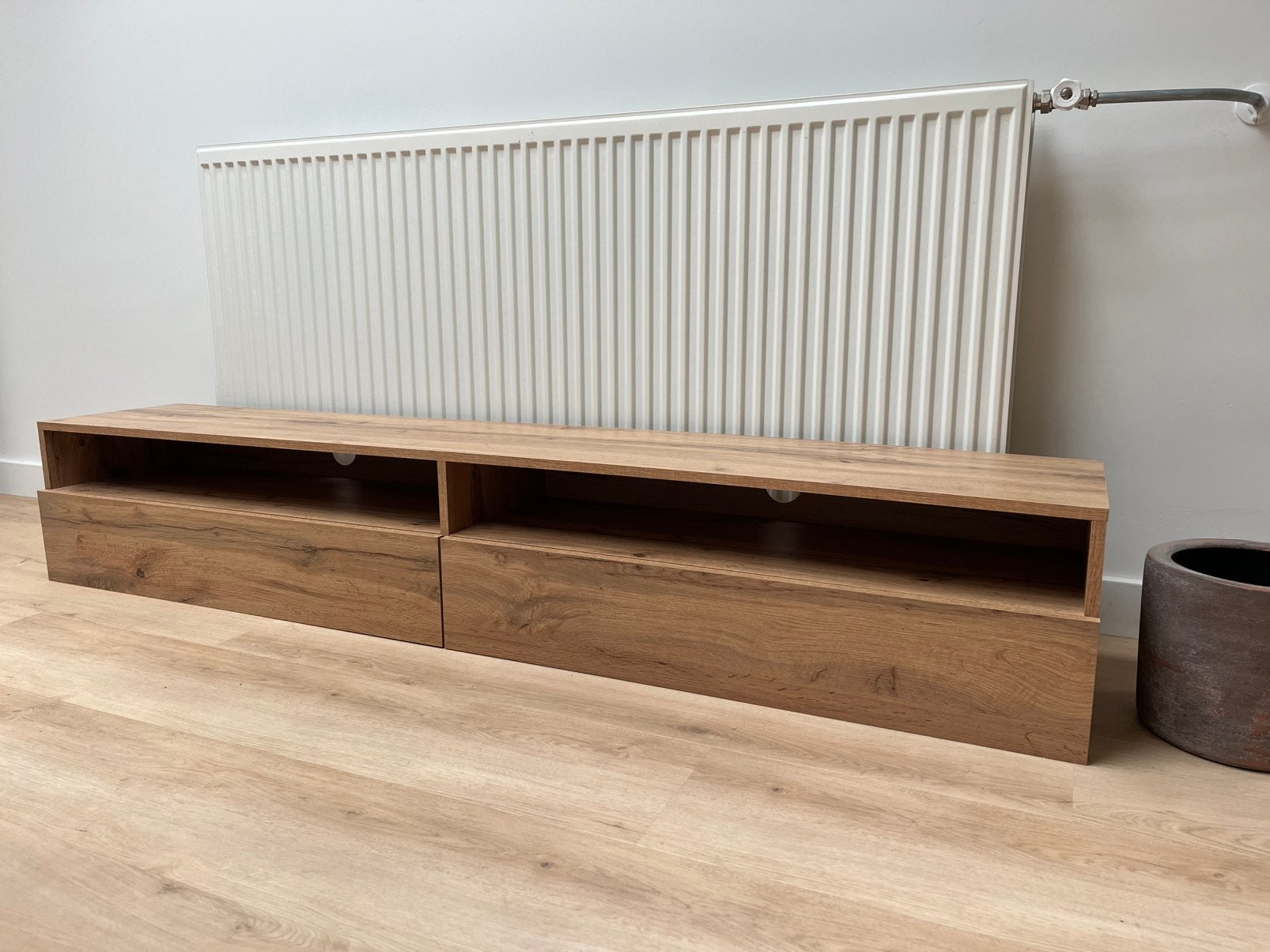Mooi Zwevend TV Meubel van Hout, Ophalen, Gebruikt, 150 tot 200 cm, Minder dan 100 cm