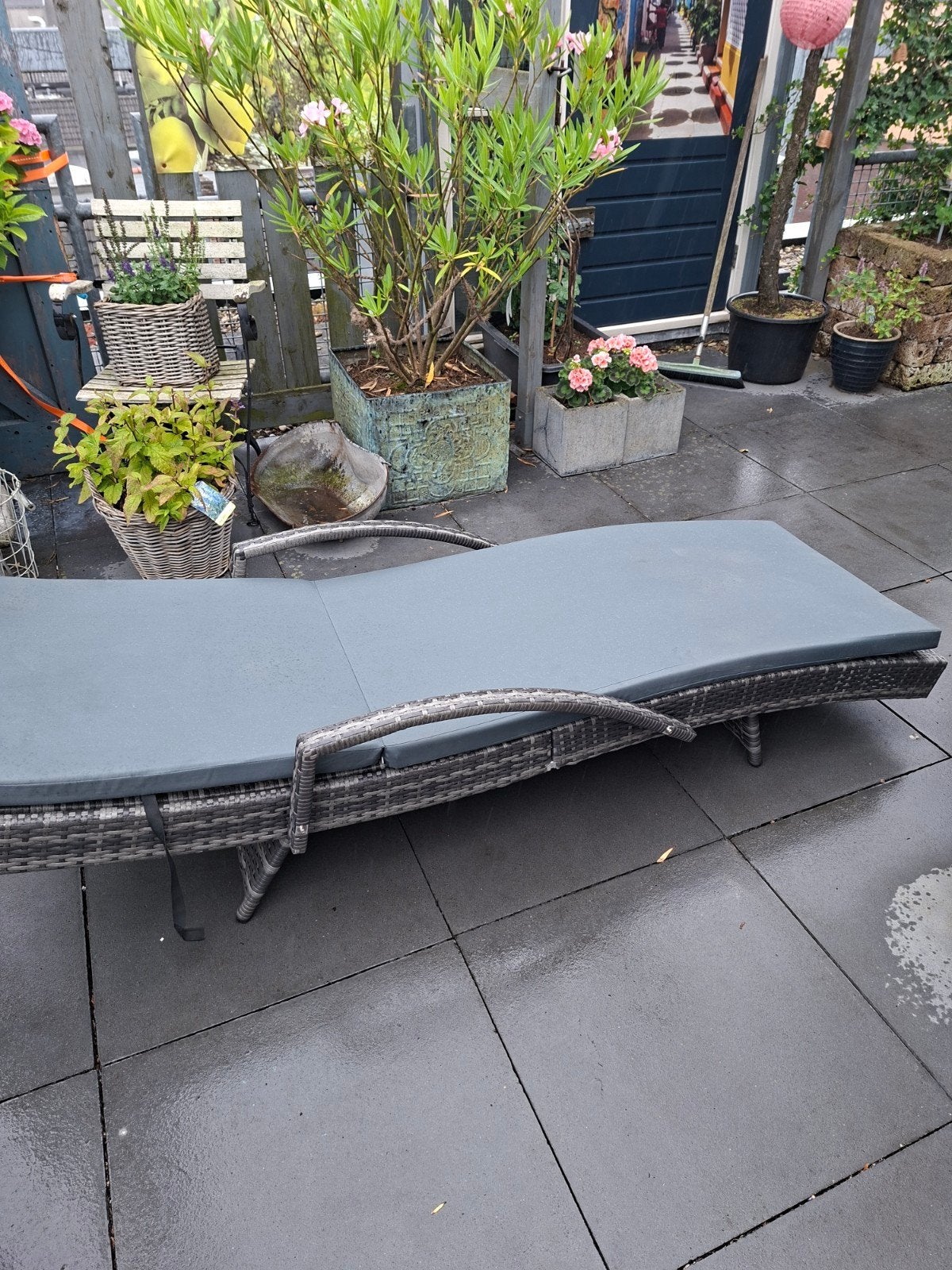 MOOI LIGBED VAN TECTAKE TYPE OCEANE WICKER GRIJS, Ophalen, Zo goed als nieuw, Wicker