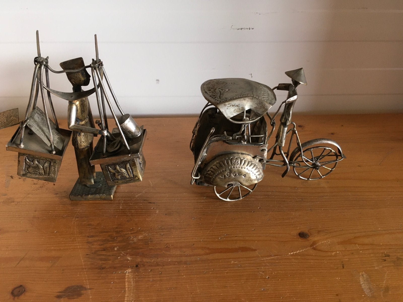 2 Miniaturen: Ritska en Loempia Verkoper, 13 cm hoog, Ophalen, Gebruikt, P, P