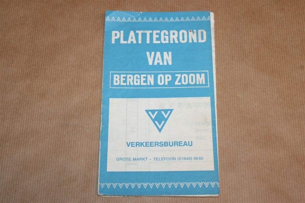 Plattegrond van Bergen op Zoom - VVV uitgave 1975, Ophalen of Verzenden, 1800 tot 2000, Nederland, Landkaart