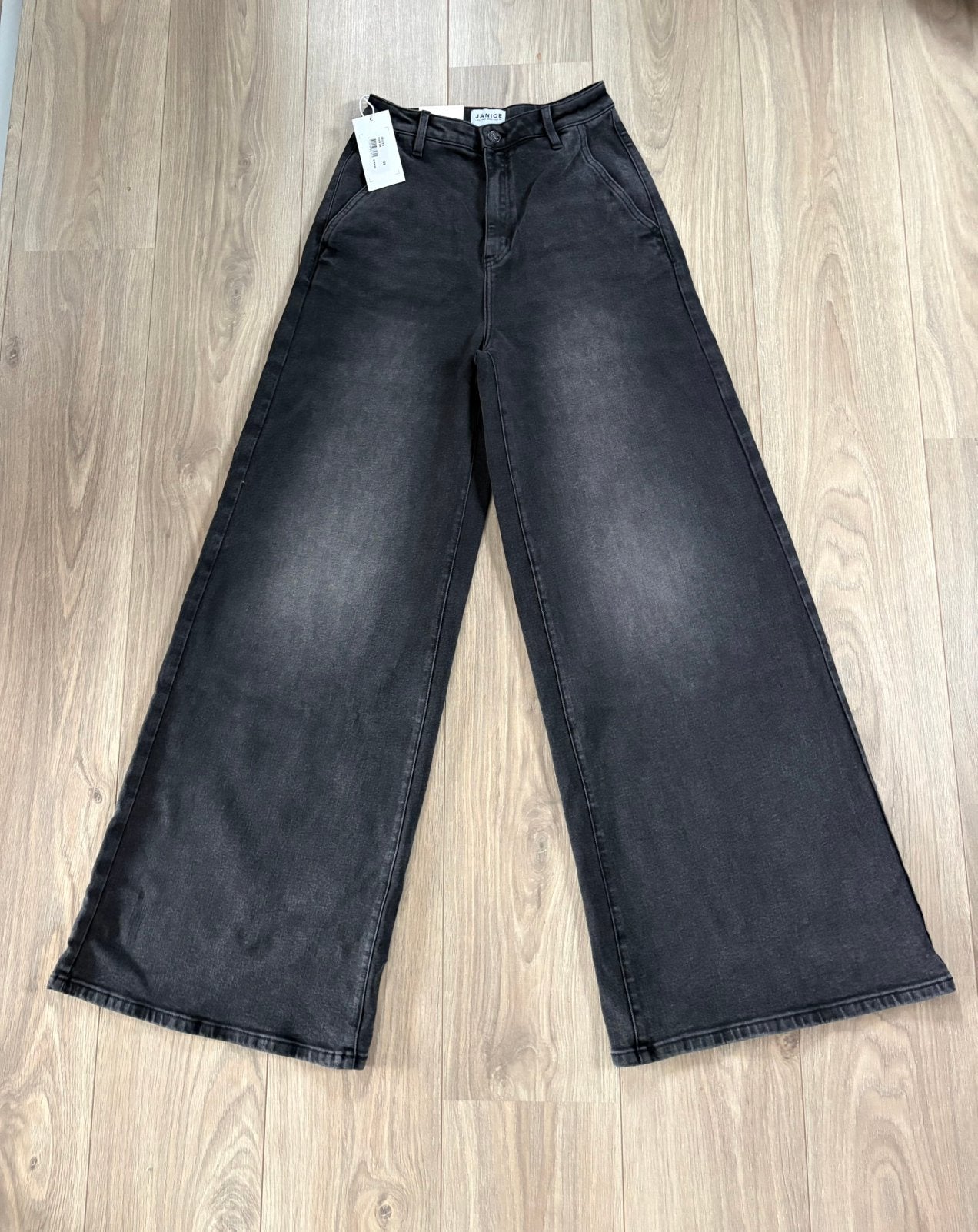 Nieuw met kaartje! Janice Wide leg Dexter jeans - maat 29, Kleding | Dames, Ophalen of Verzenden, Nieuw, Zwart, W28 - W29 (confectie 36)