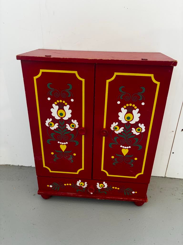 Vintage beschilderde poppenkast/kastje, Ophalen, Gebruikt, 50 tot 100 cm, Minder dan 25 cm