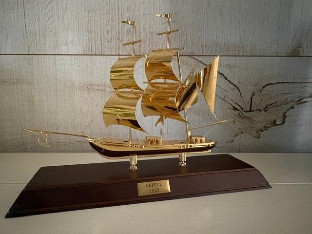 Replica Grieks schip uit 1825, Antiek en Kunst, Antiek | Vazen, Ophalen