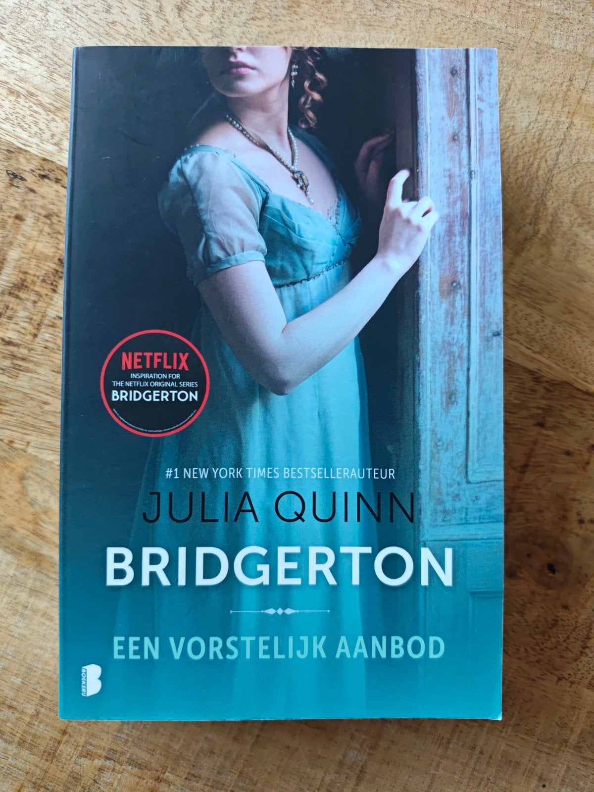 Bridgerton: Een Vorstelijk Aanbod - Julia Quinn, Ophalen of Verzenden, Zo goed als nieuw, Nederland, Julia Quinn