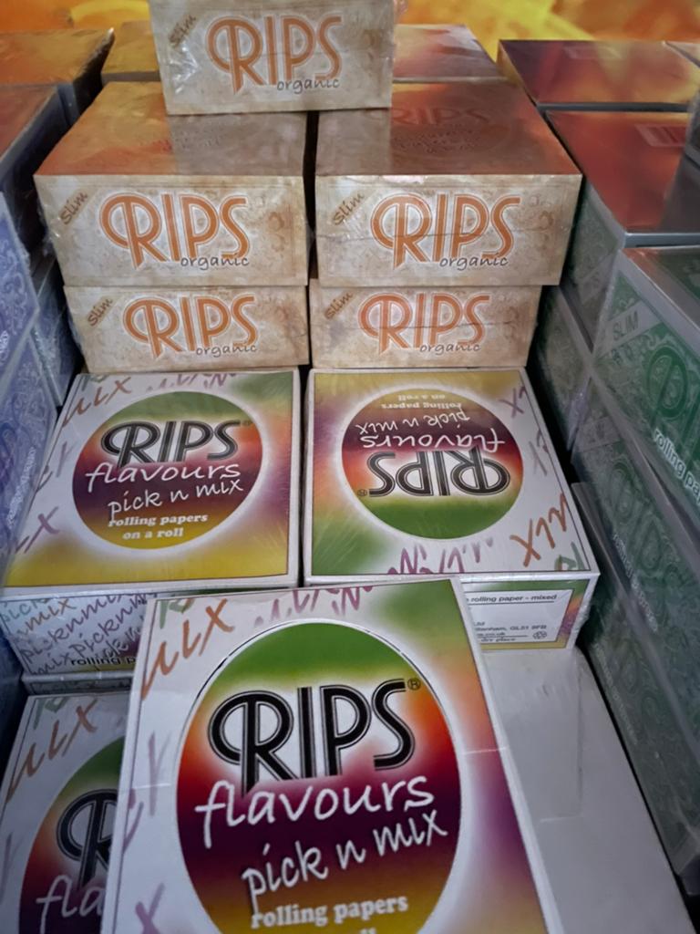 Mix partij rips rolling papers lange vloei ca 80 doosje, Verzamelen, Rookartikelen, Aanstekers en Luciferdoosjes, Ophalen of Verzenden