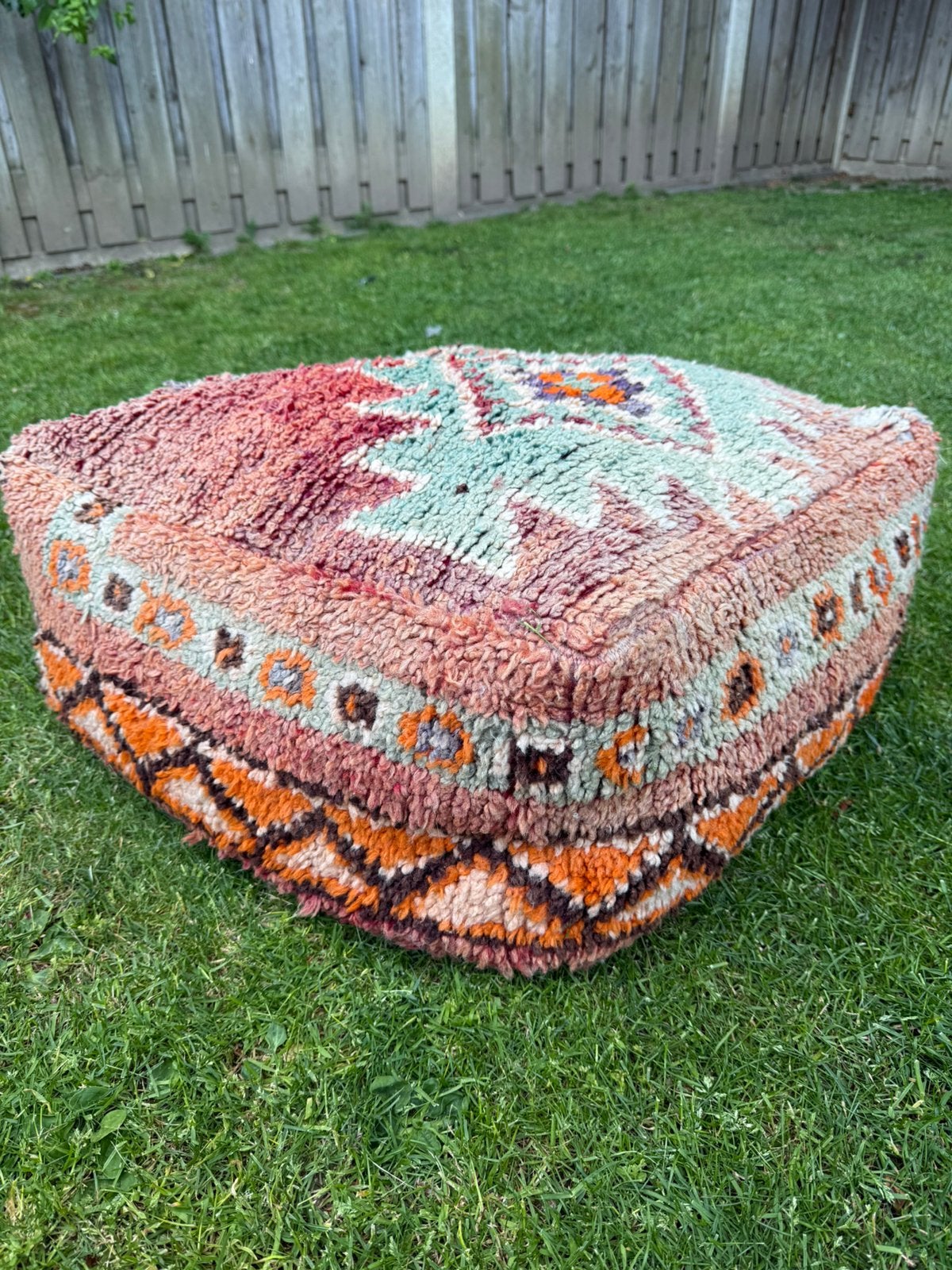 Originele Marokkaanse poef, Ophalen, Minder dan 50 cm, Zo goed als nieuw, 50 tot 75 cm