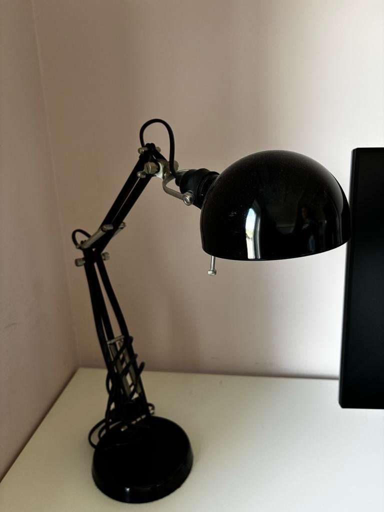 IKEA Forsa bureaulamp zwart - Verstelbare tafellamp, Ophalen, Zo goed als nieuw