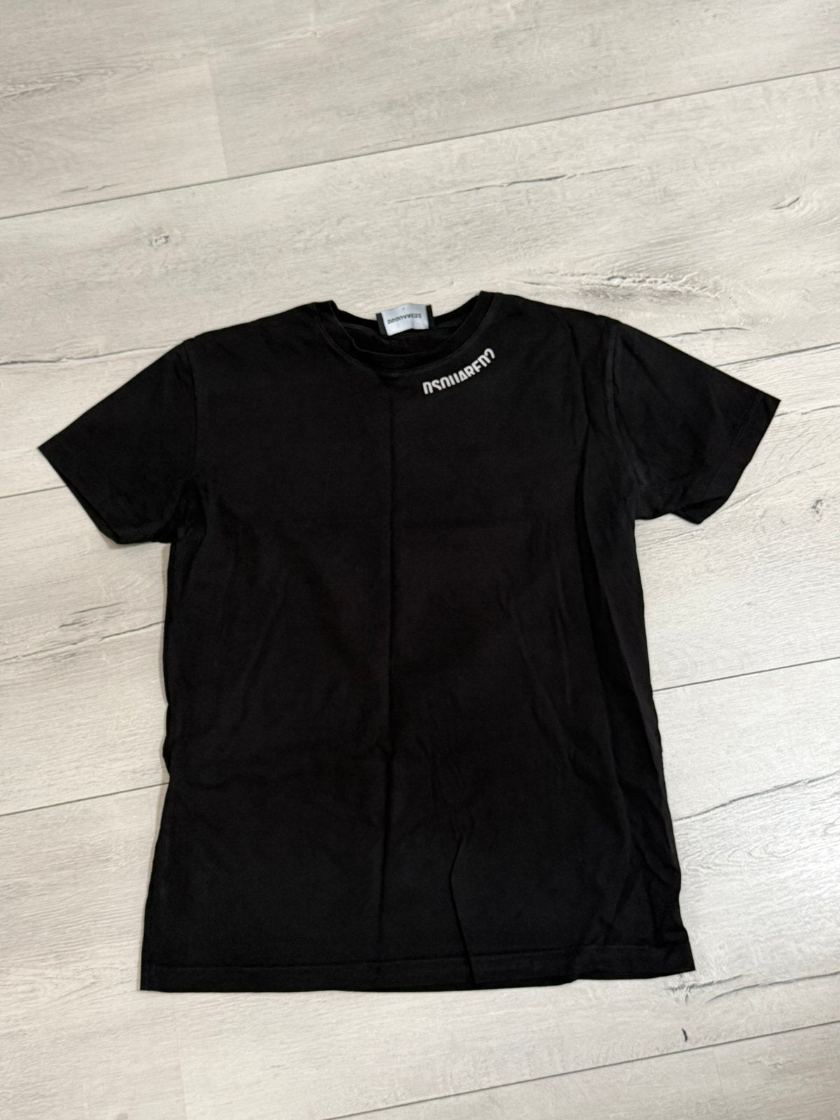 Dsquared2 tshirt, Ophalen of Verzenden, Zo goed als nieuw, Zwart