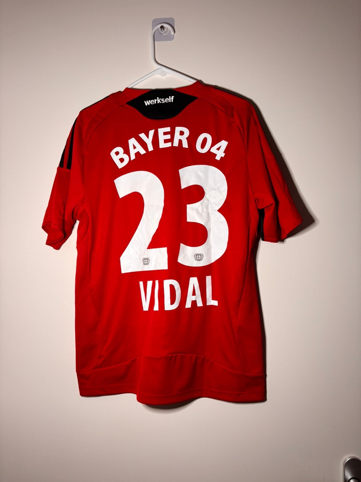 Bayer Leverkusen 04 2008/09 Arturo Vidal #23 vintage shirt, Maat M, Verzenden, Zo goed als nieuw, Shirt