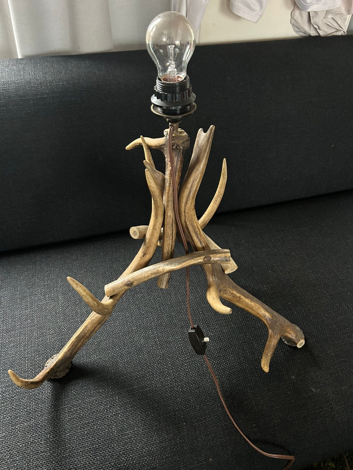 Unieke vintage brocante lamp hertengewei, Ophalen, Gebruikt, Vintage