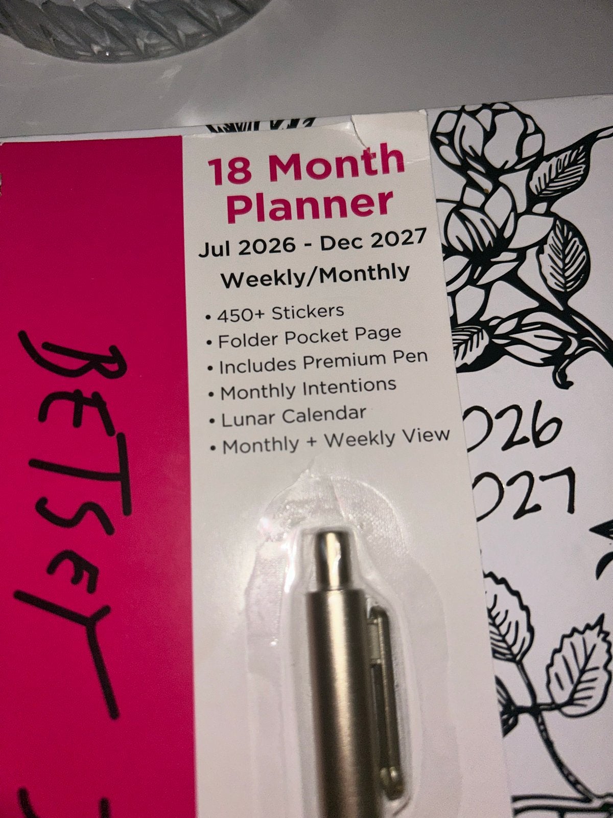 Betsey Johnson Agenda Planner 2026 2027 lunar calender, Diversen, Ophalen of Verzenden, Nieuw