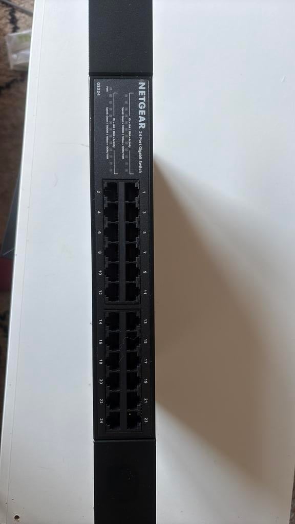 GS324 onbeheerde Gigabit Ethernet, Computers en Software, NAS, Ophalen of Verzenden, Zo goed als nieuw