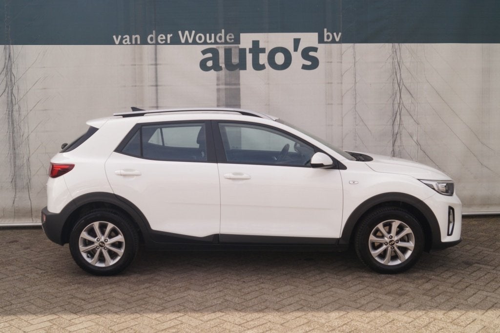 Kia Stonic 1.0 T-GDi MHEV DynamicLine Pack -NAVI-ECC-CAM-, Auto's, Voorwielaandrijving, Dealer onderhouden, Gebruikt, Euro 6
