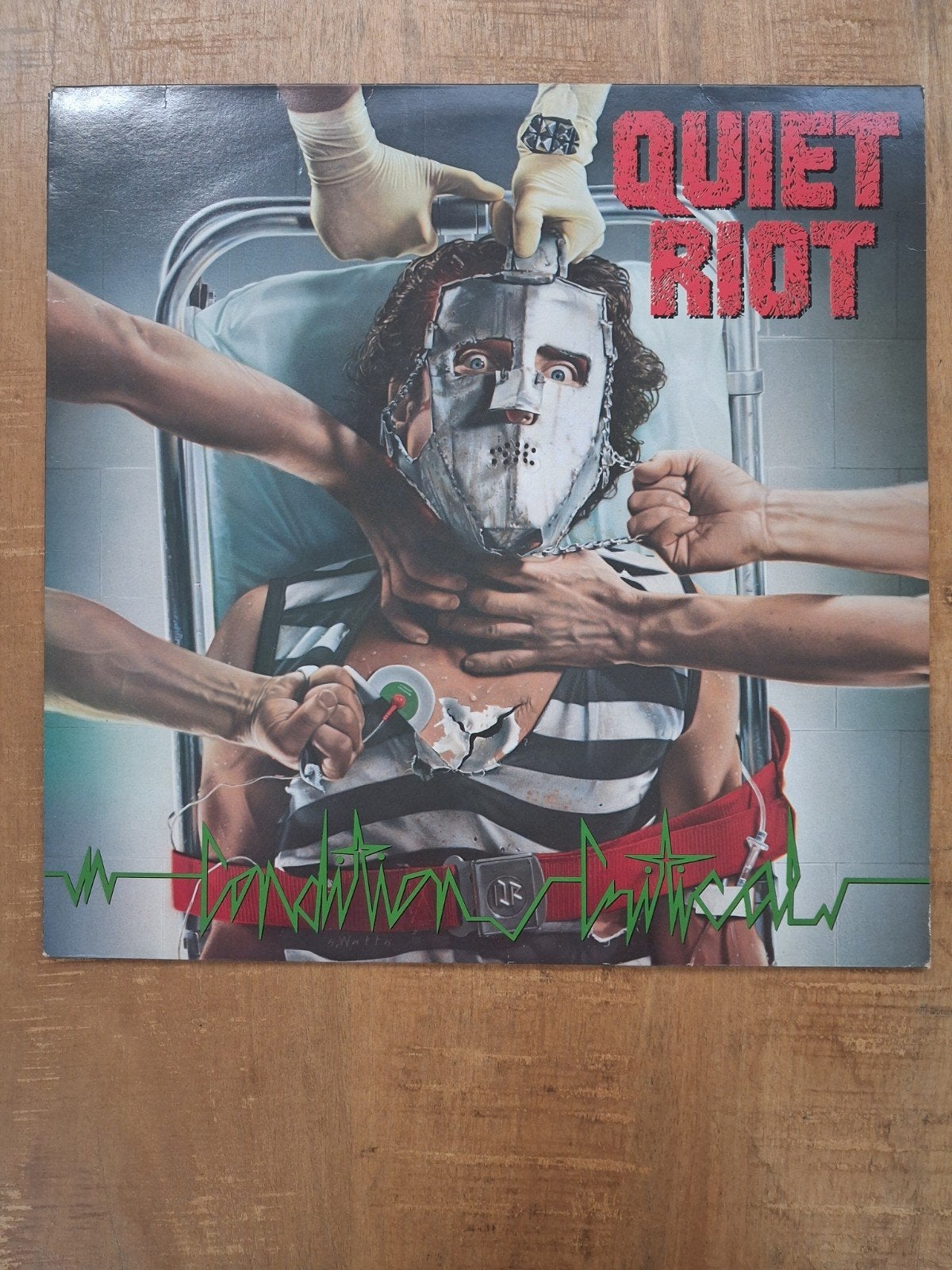 Quiet Riot - Condition Critical, Ophalen of Verzenden, Gebruikt