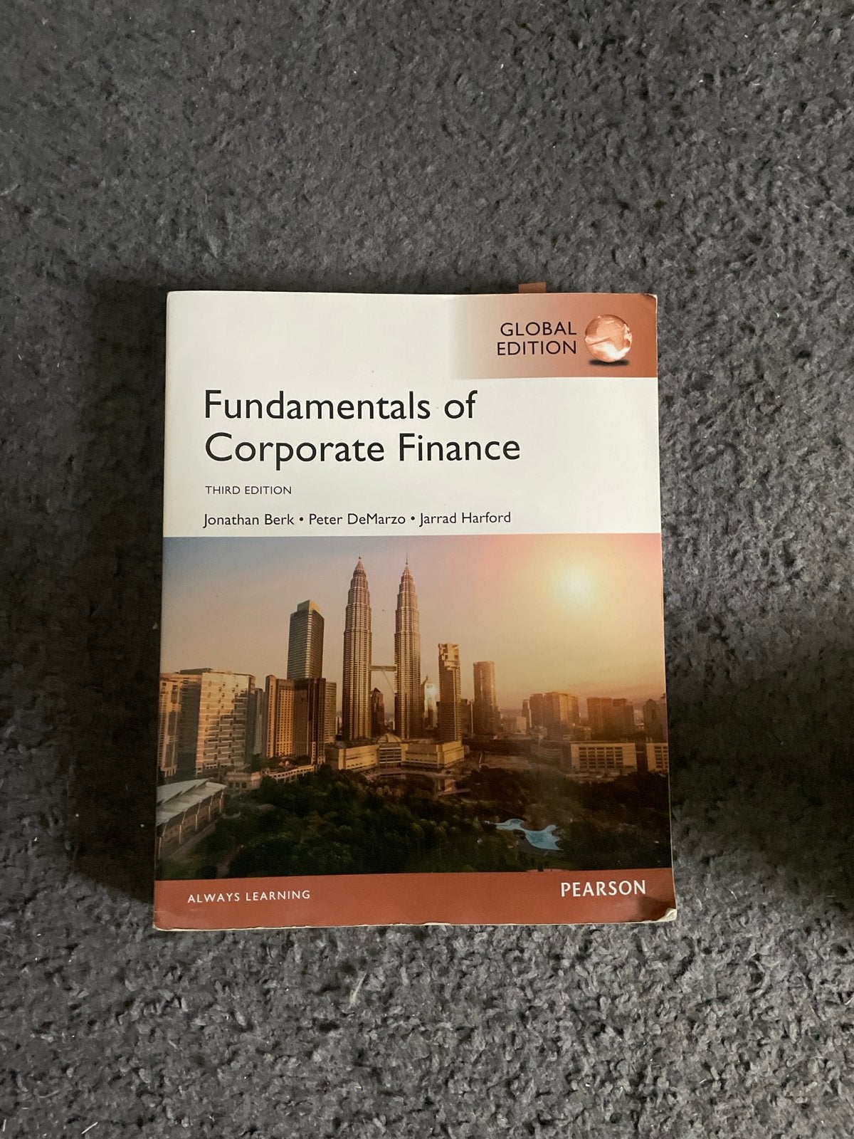 Fundamentals of Corporate Finance - Global Edition, Ophalen of Verzenden, Gelezen, Economie en Marketing