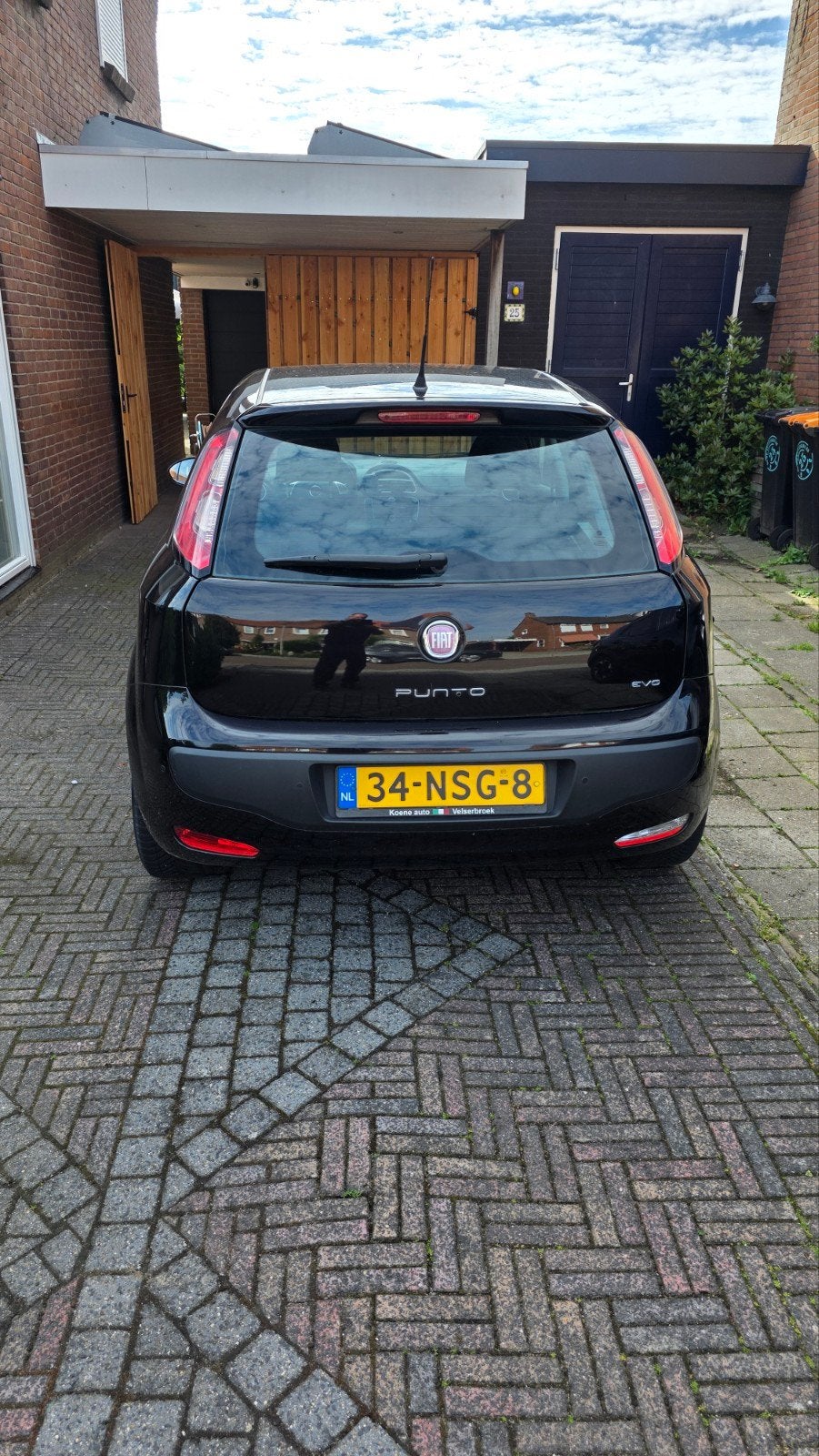 Fiat Punto 1.3 Multijet 62KW 5DR 2010 Zwart, Ophalen, Fiat